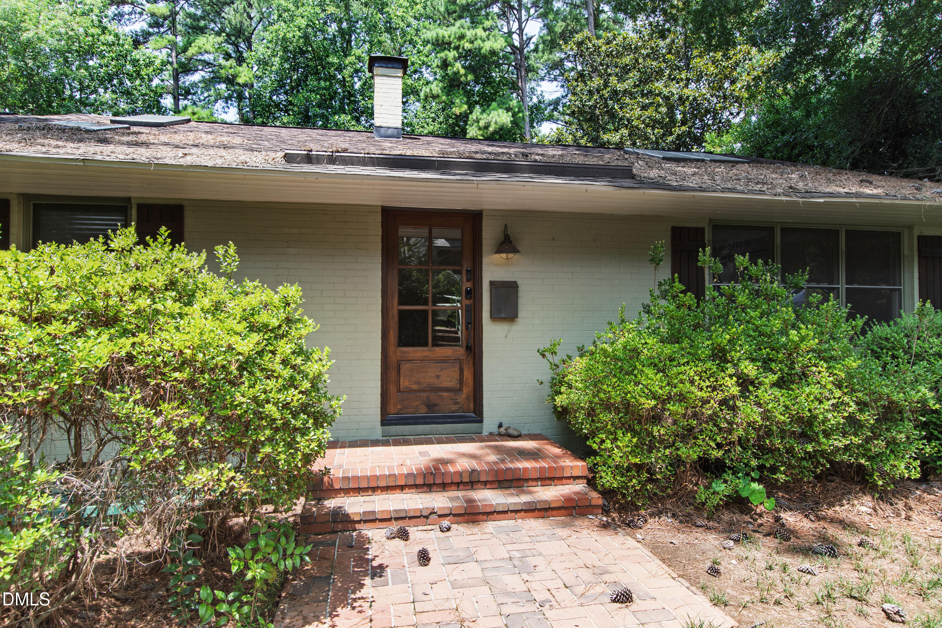 1321 Hathaway Road