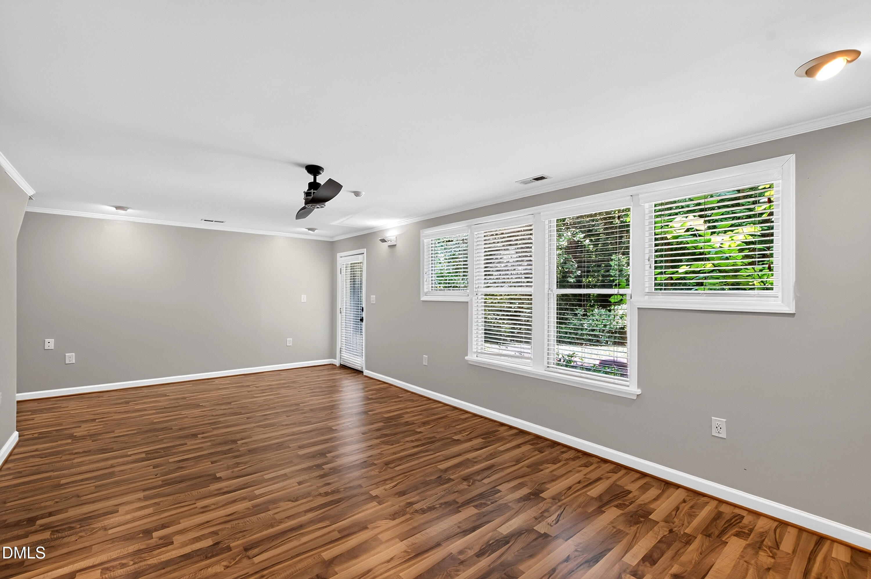 1321 Hathaway Road