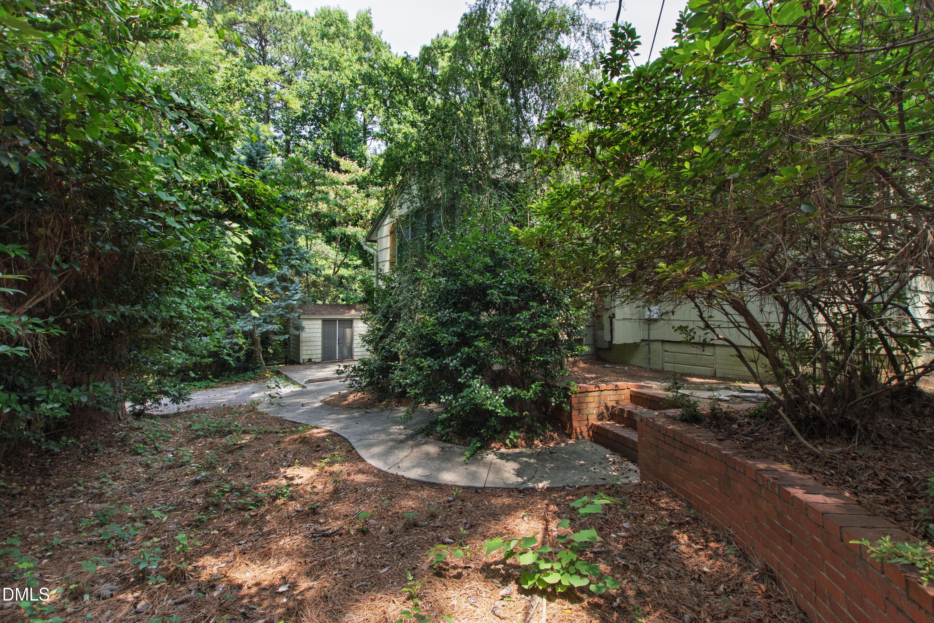 1321 Hathaway Road