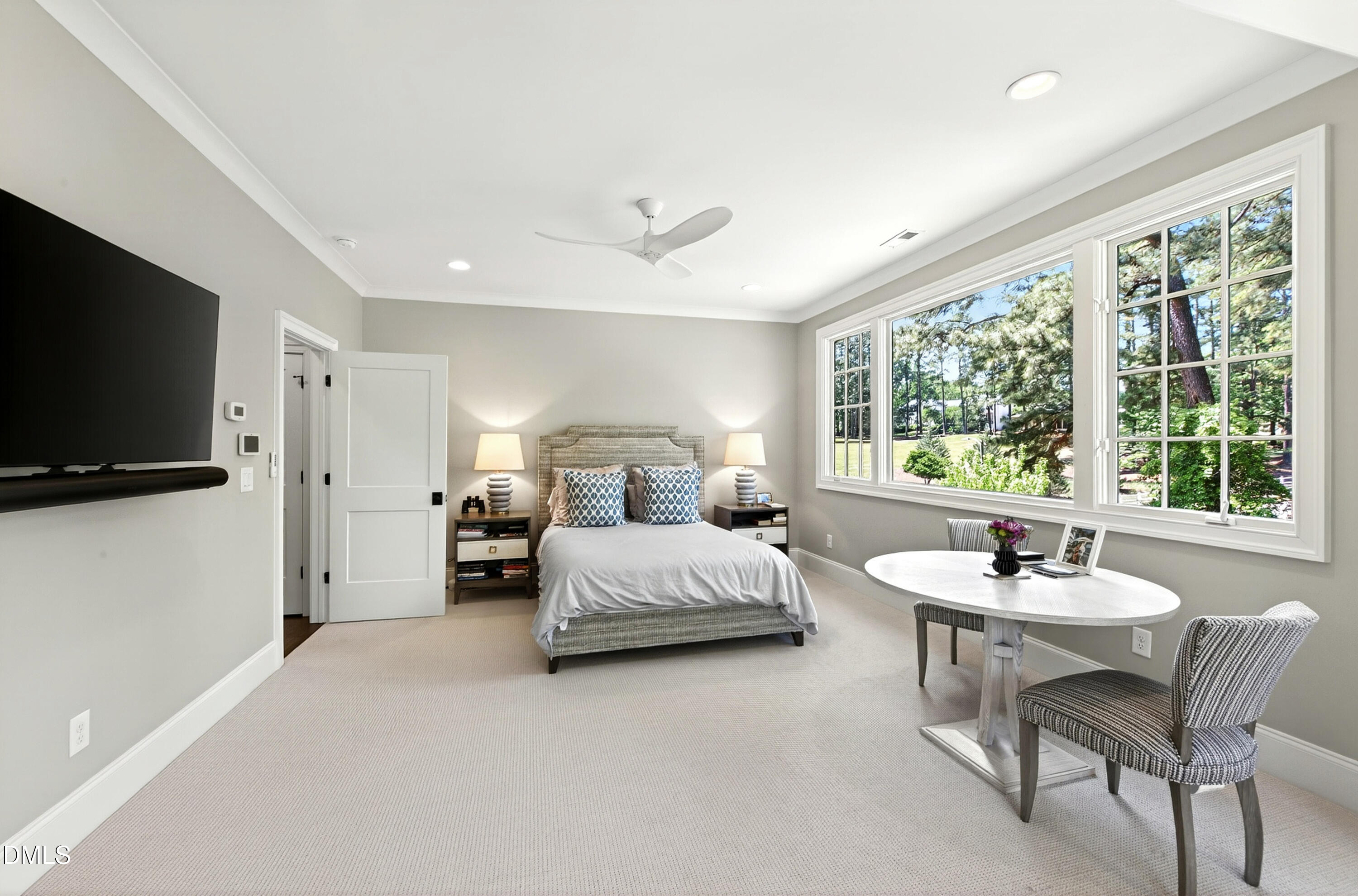 1817 Hunting Ridge Road