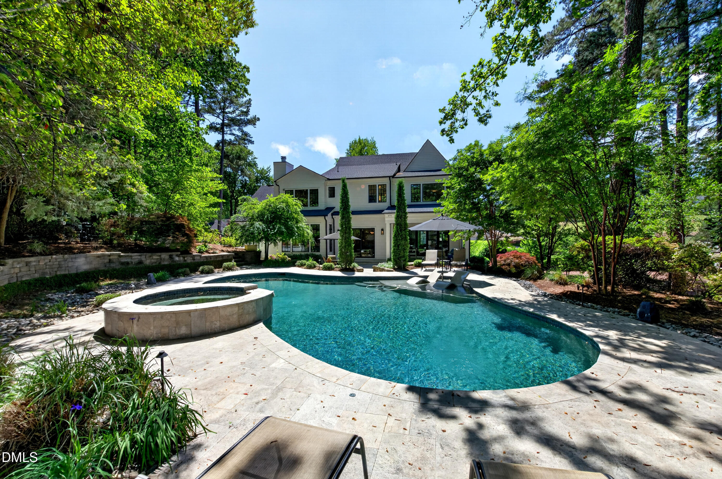 1817 Hunting Ridge Road