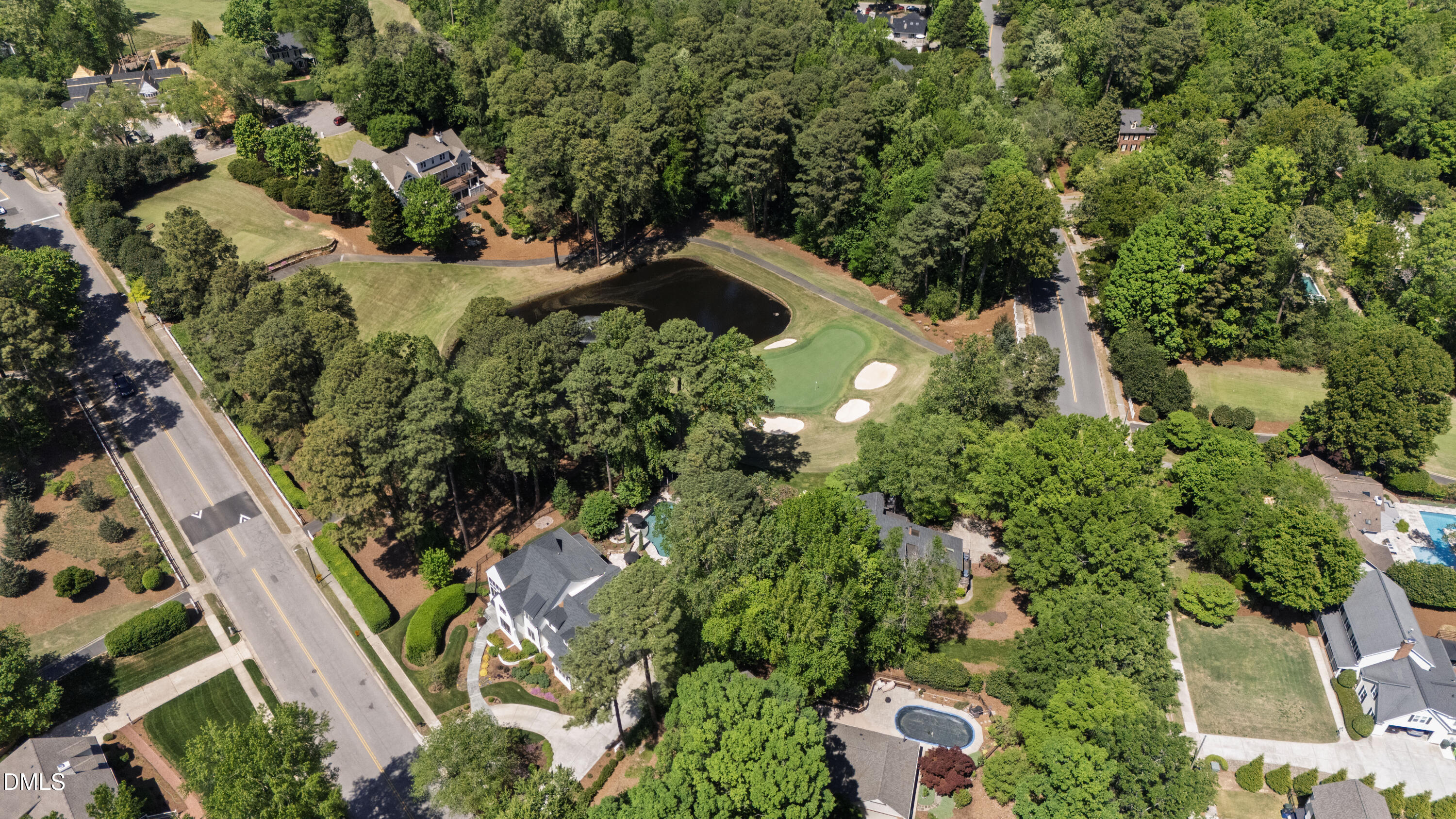 1817 Hunting Ridge Road