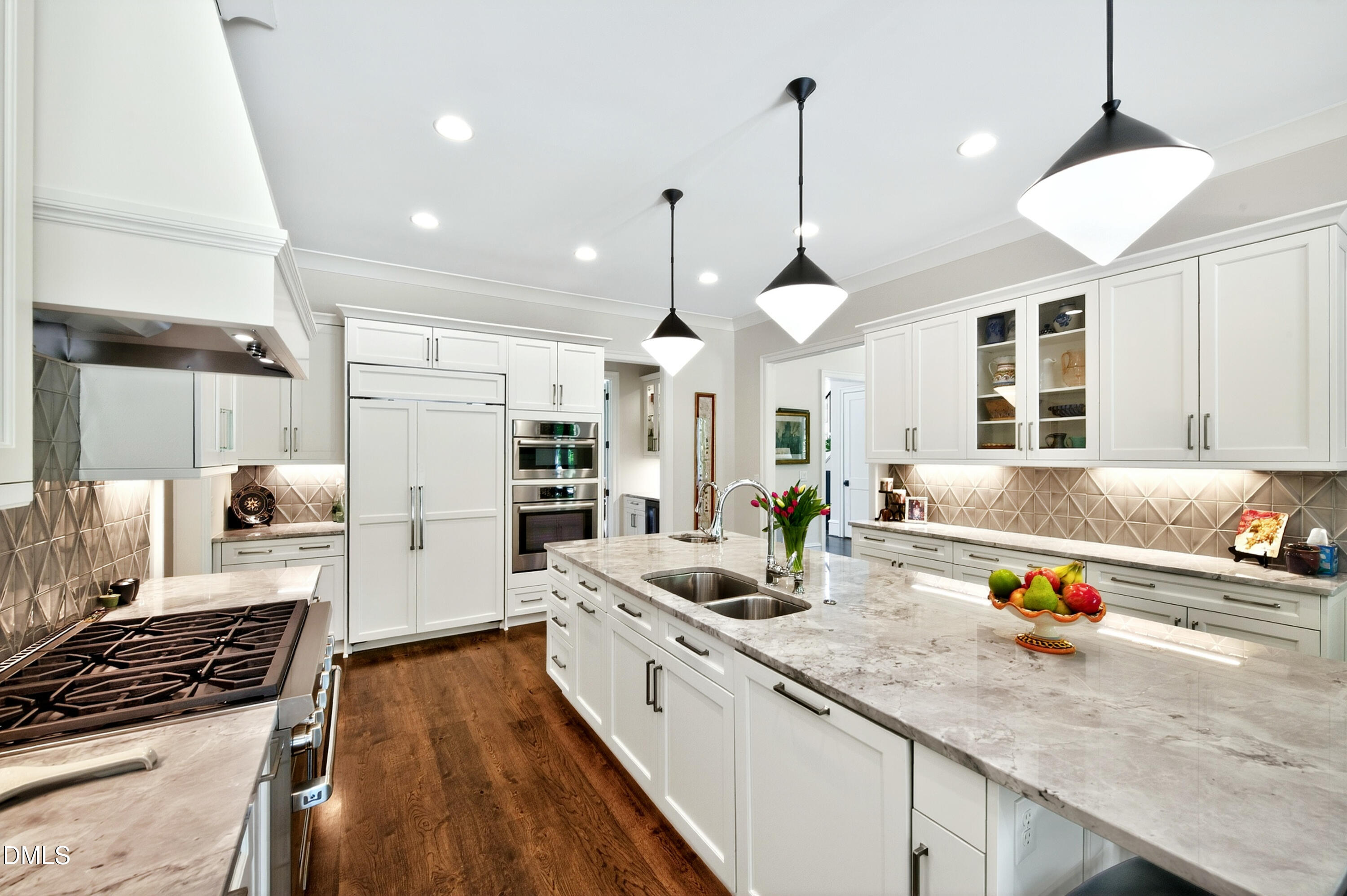 1817 Hunting Ridge Road