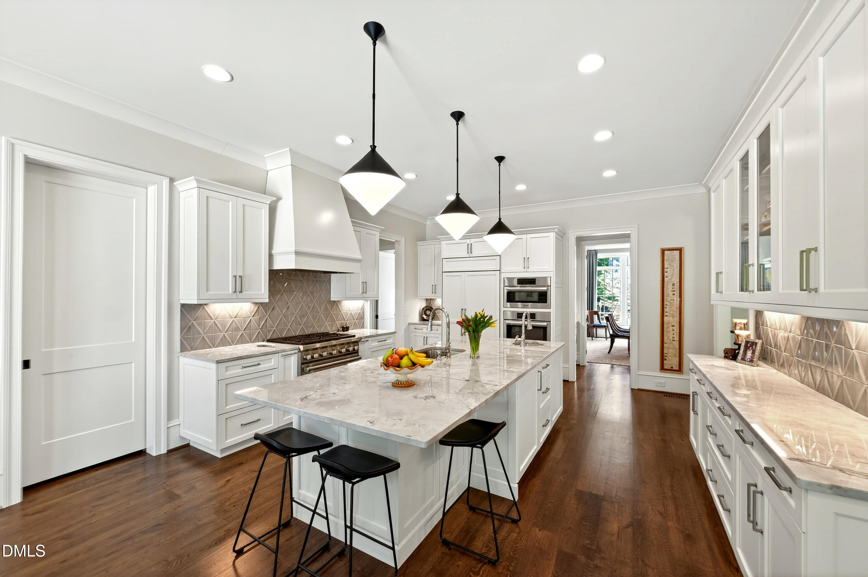 1817 Hunting Ridge Road