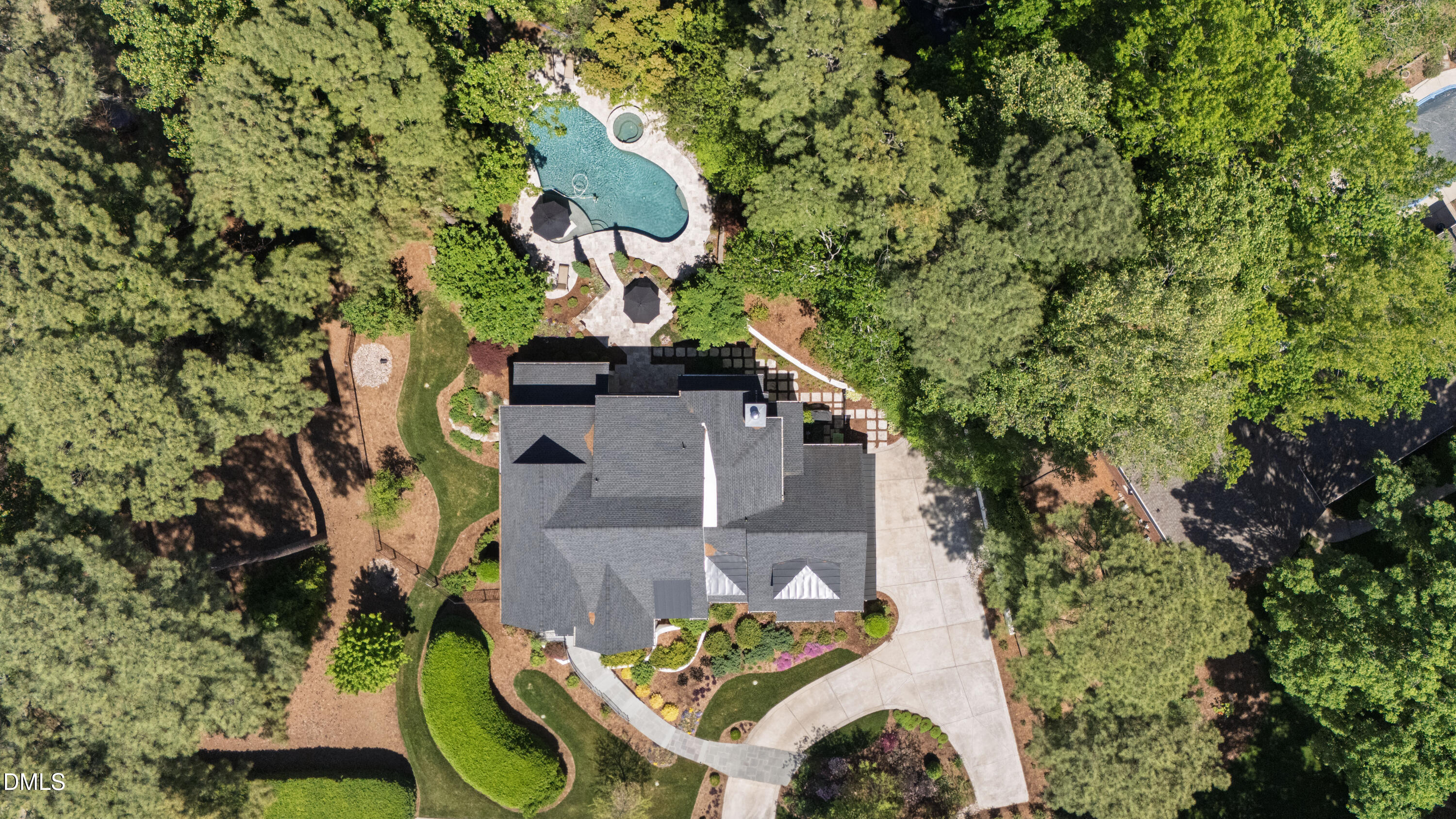 1817 Hunting Ridge Road