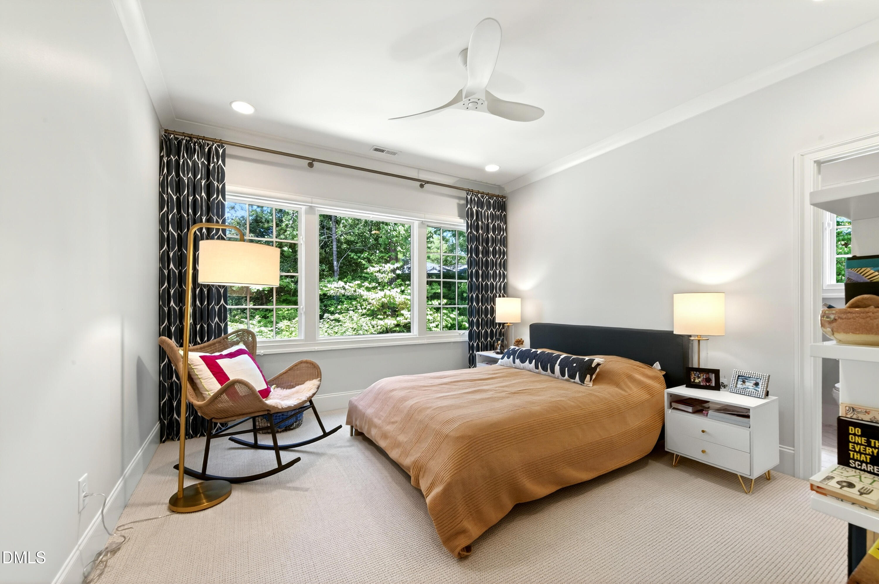 1817 Hunting Ridge Road
