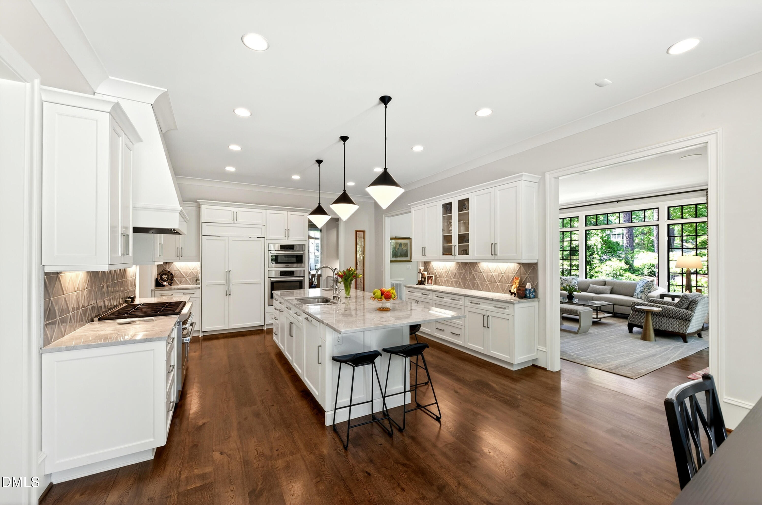 1817 Hunting Ridge Road