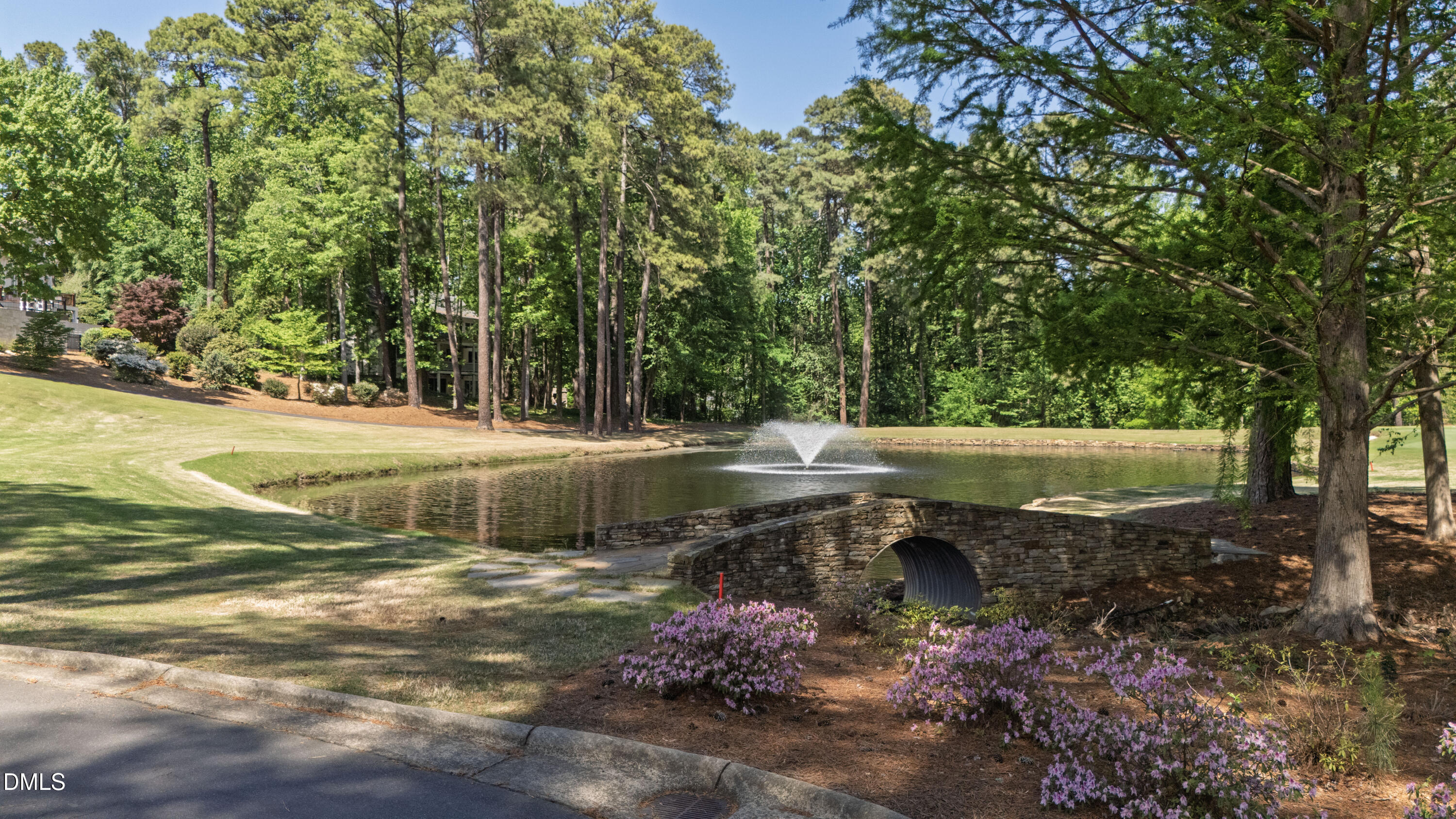 1817 Hunting Ridge Road