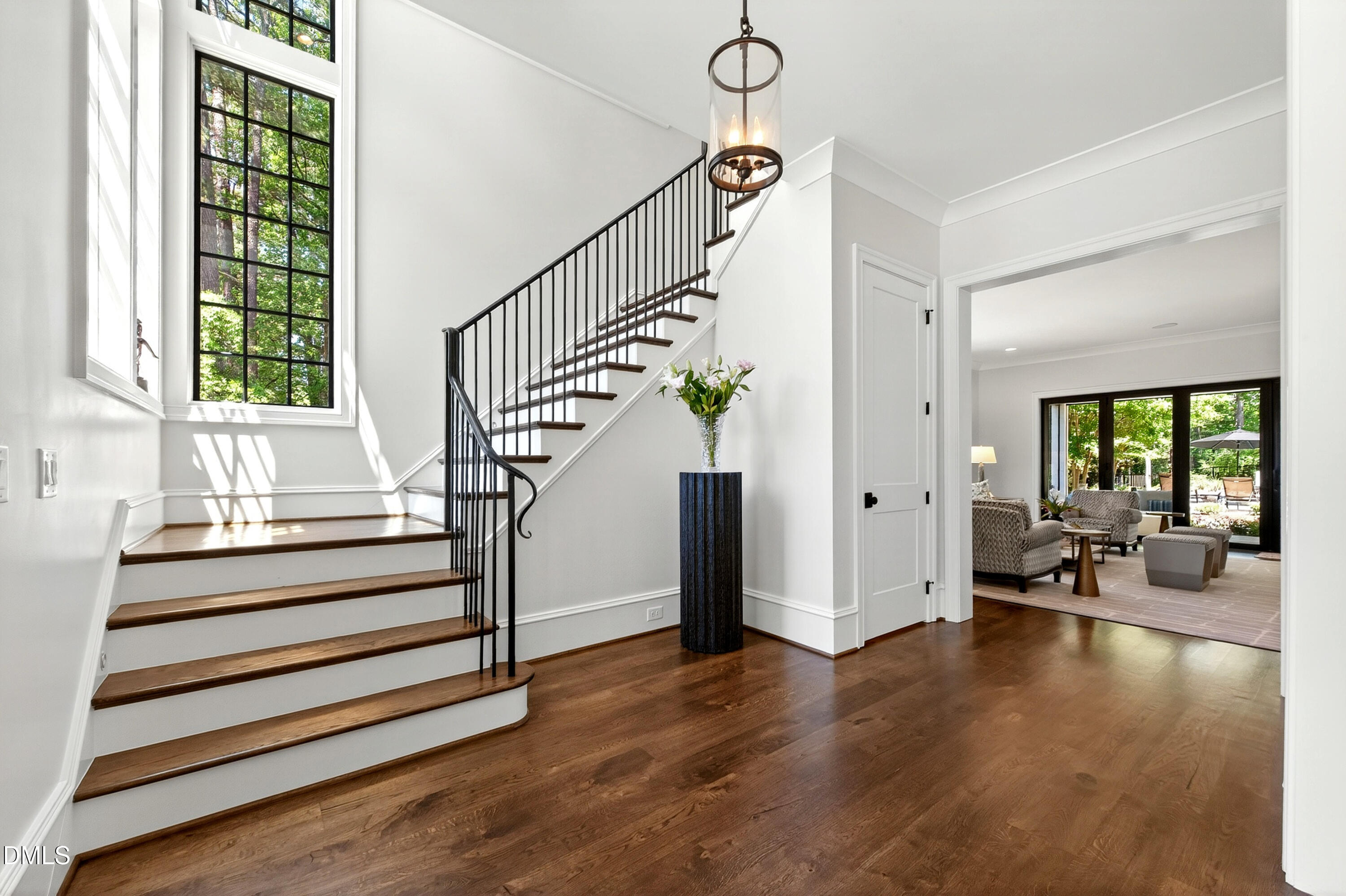 1817 Hunting Ridge Road