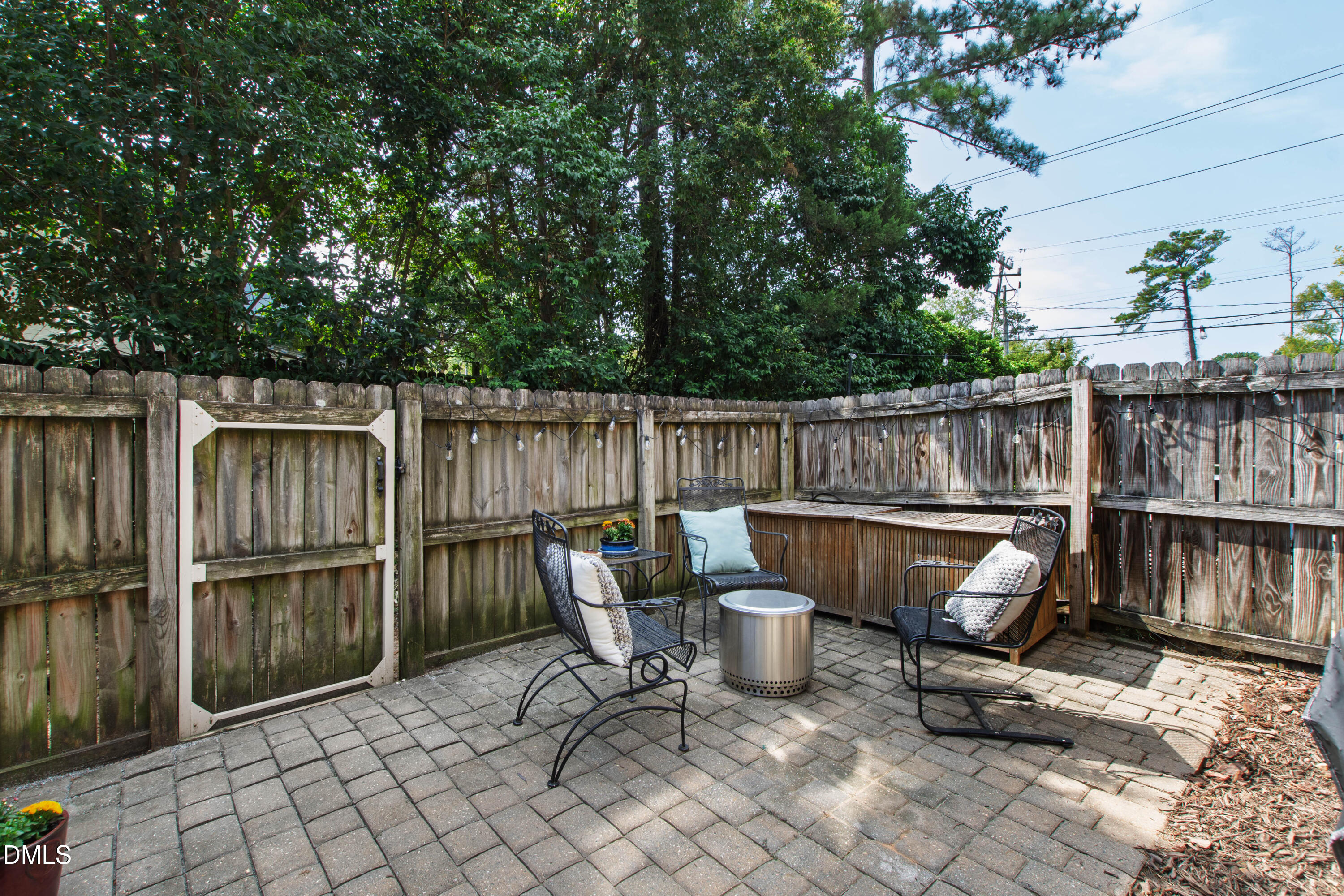673 Highpark Lane