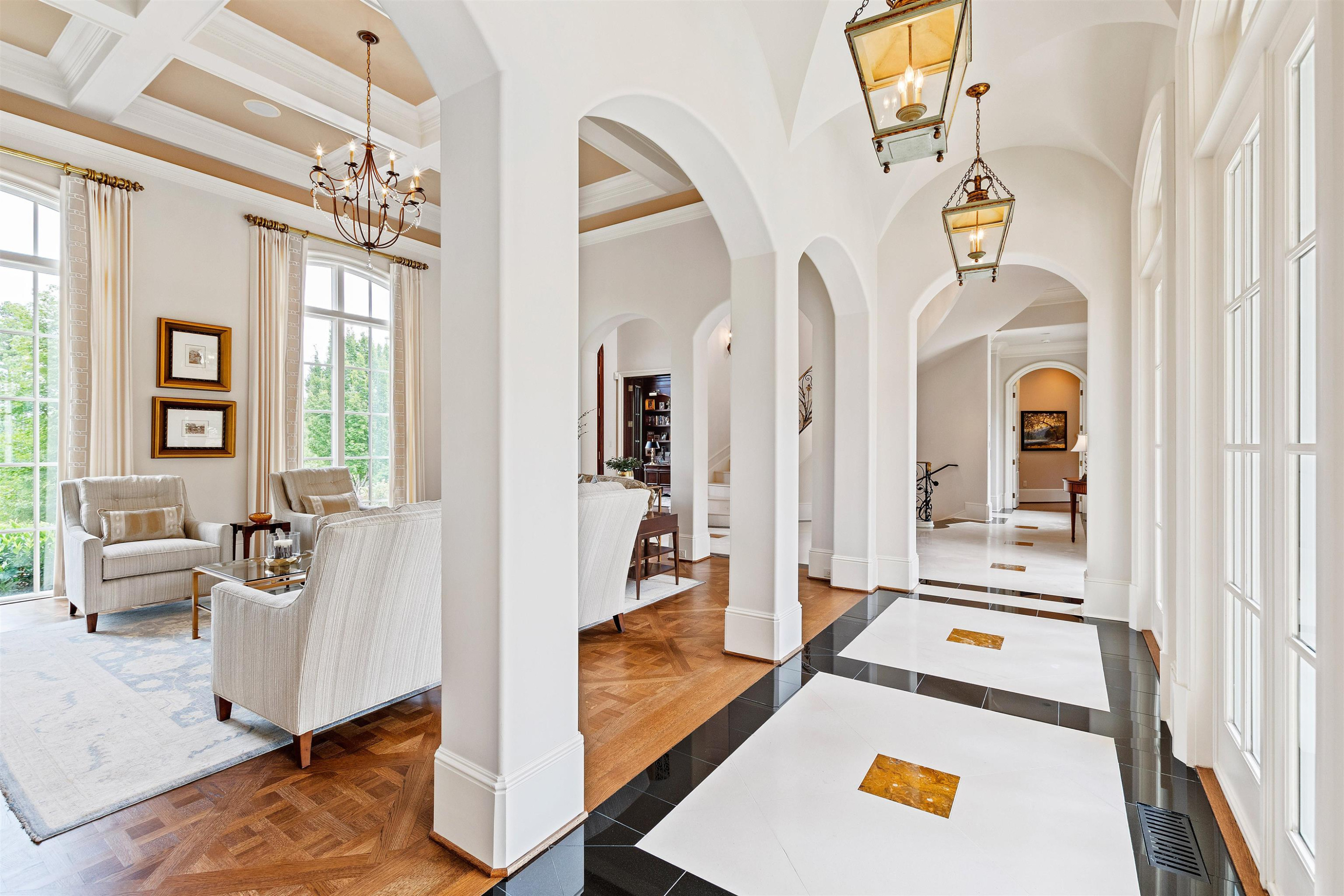 250 Blue Violet Way