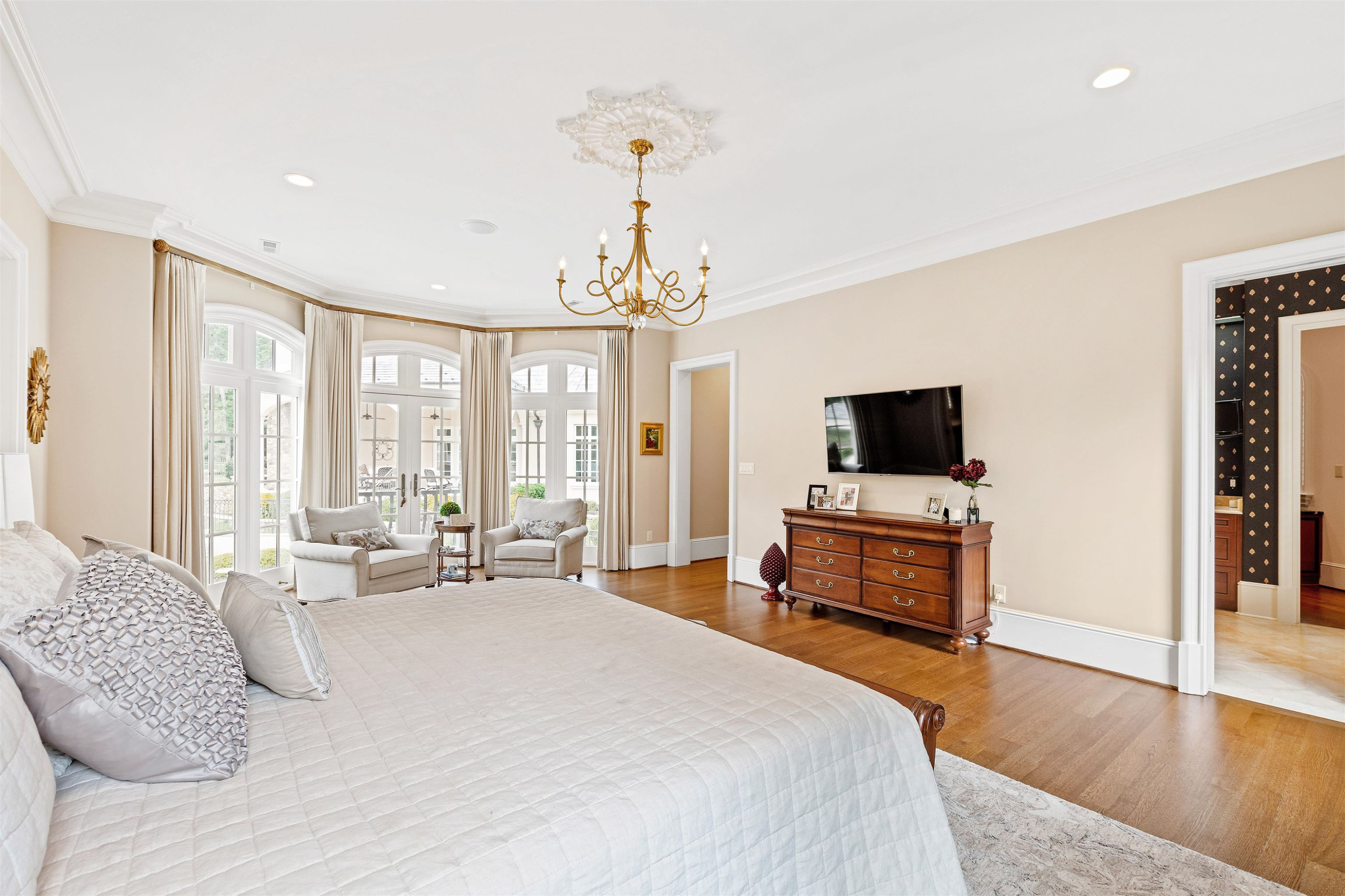 250 Blue Violet Way
