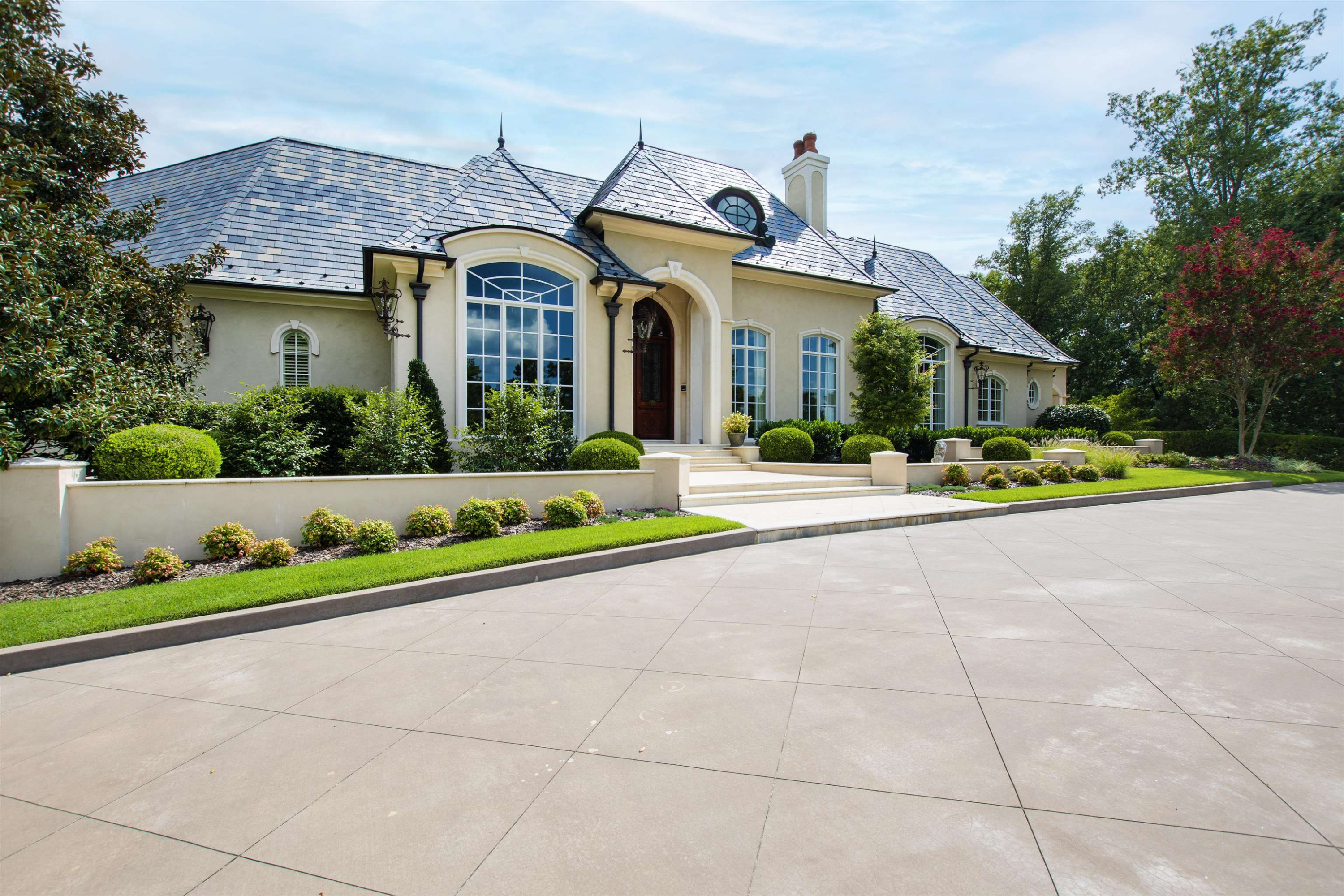 250 Blue Violet Way
