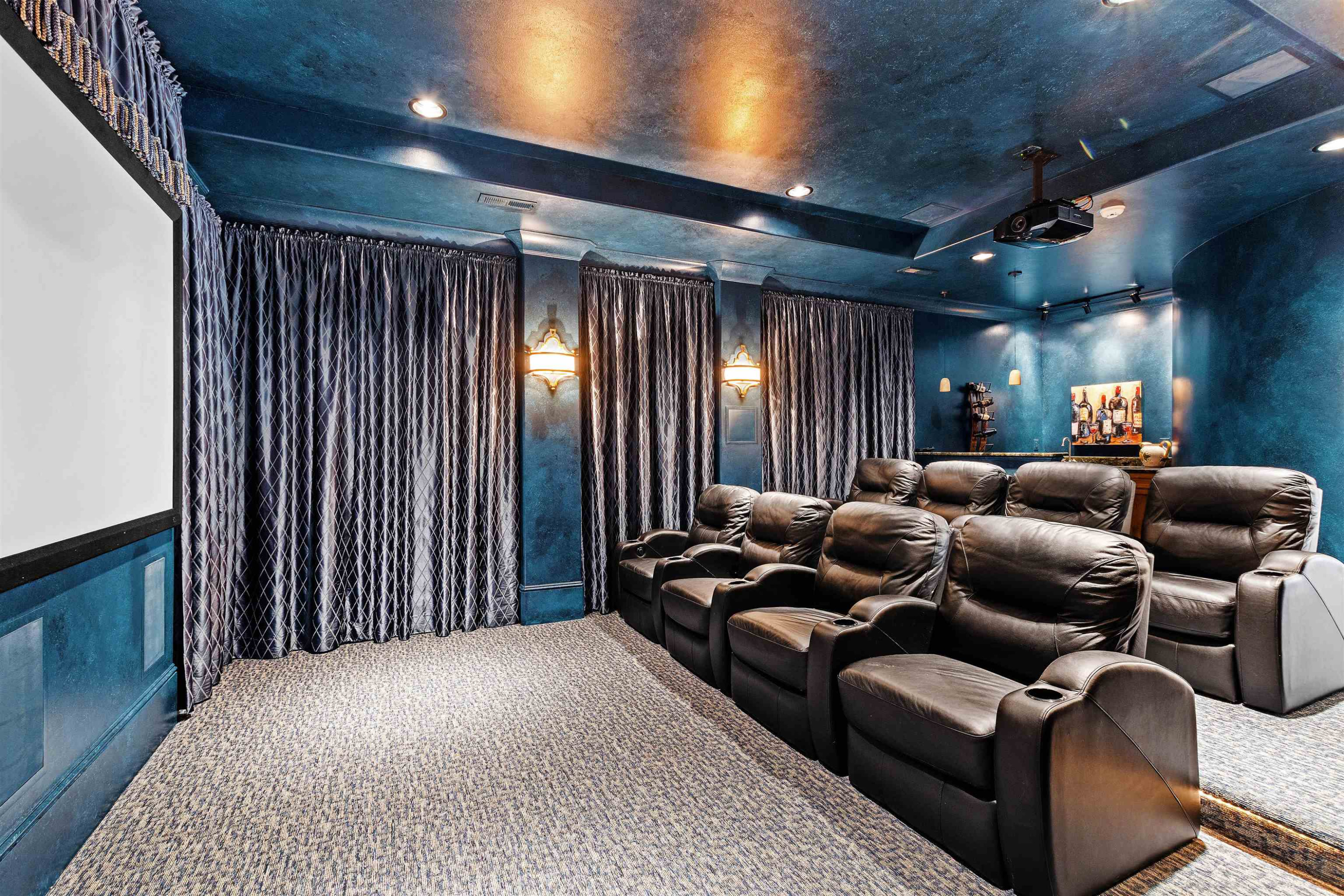 250 Blue Violet Way