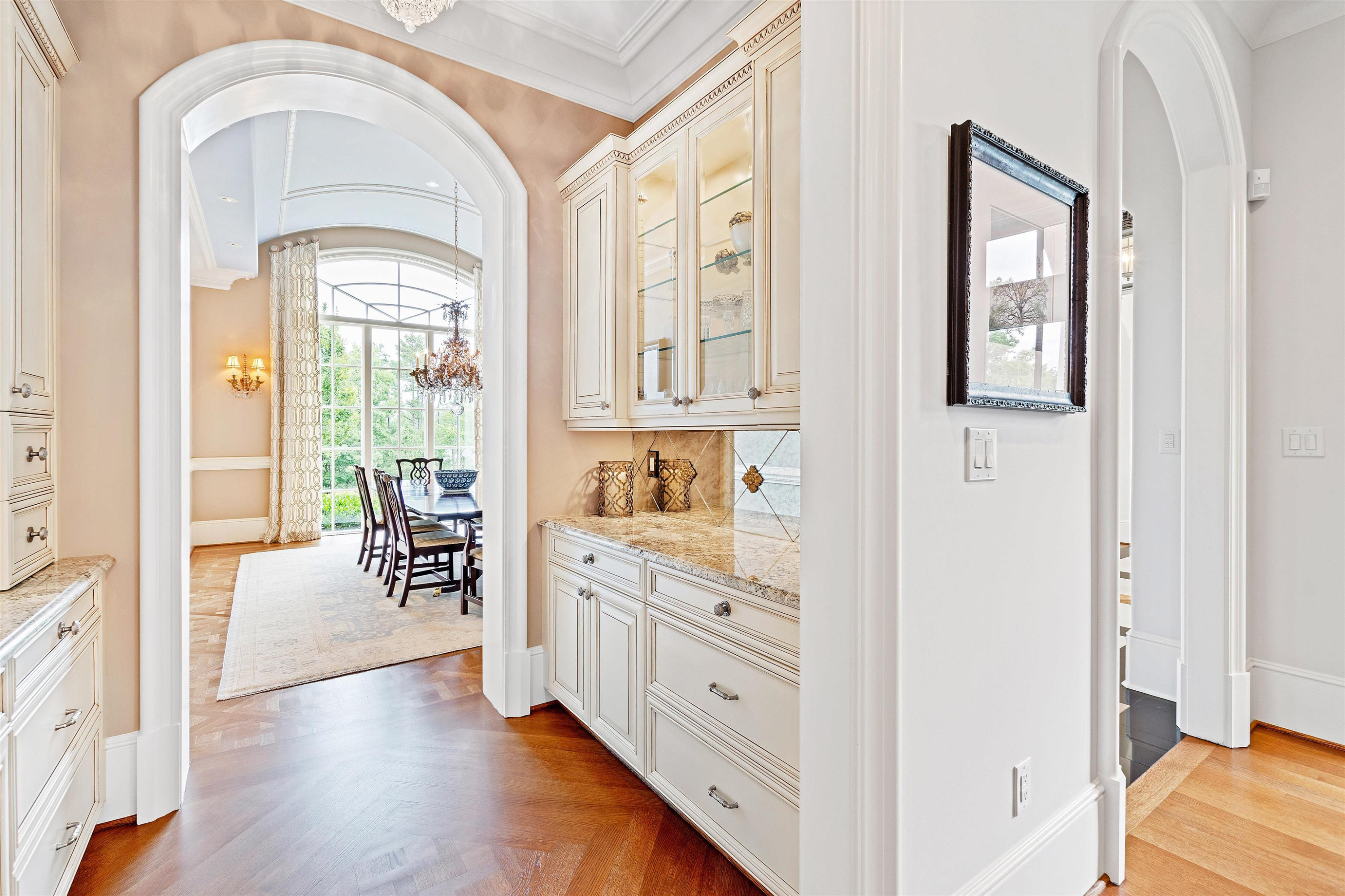 250 Blue Violet Way