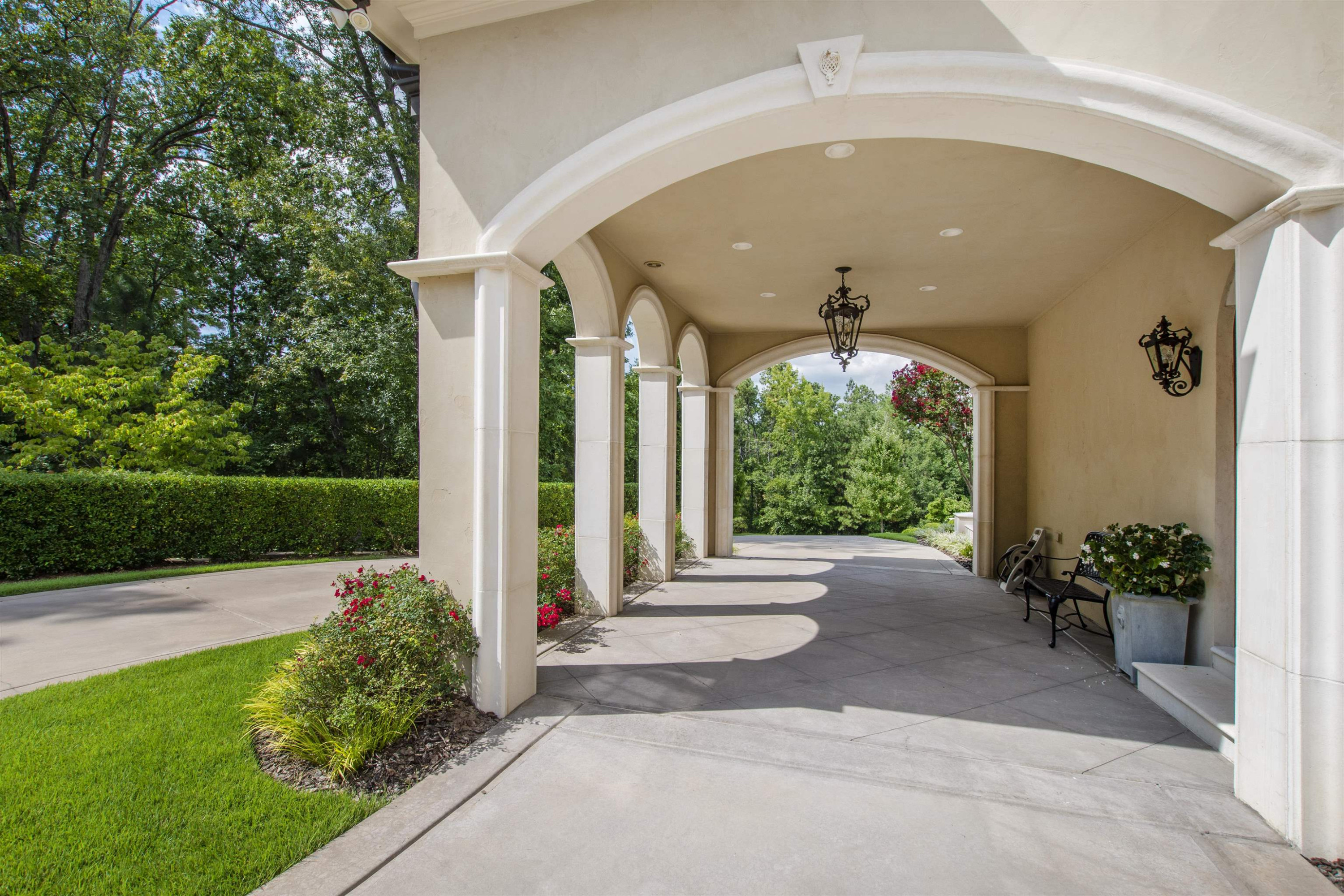 250 Blue Violet Way