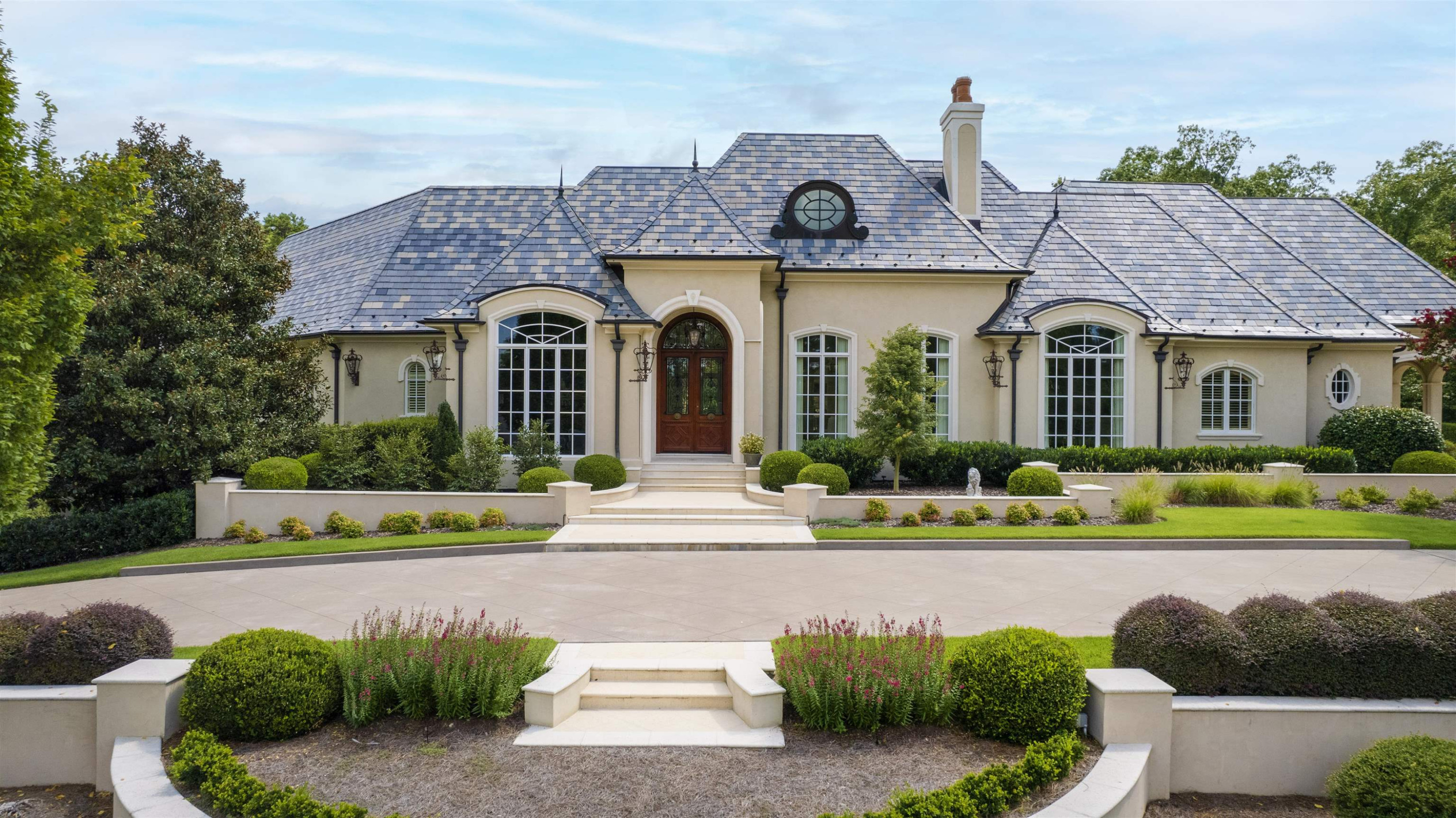 250 Blue Violet Way