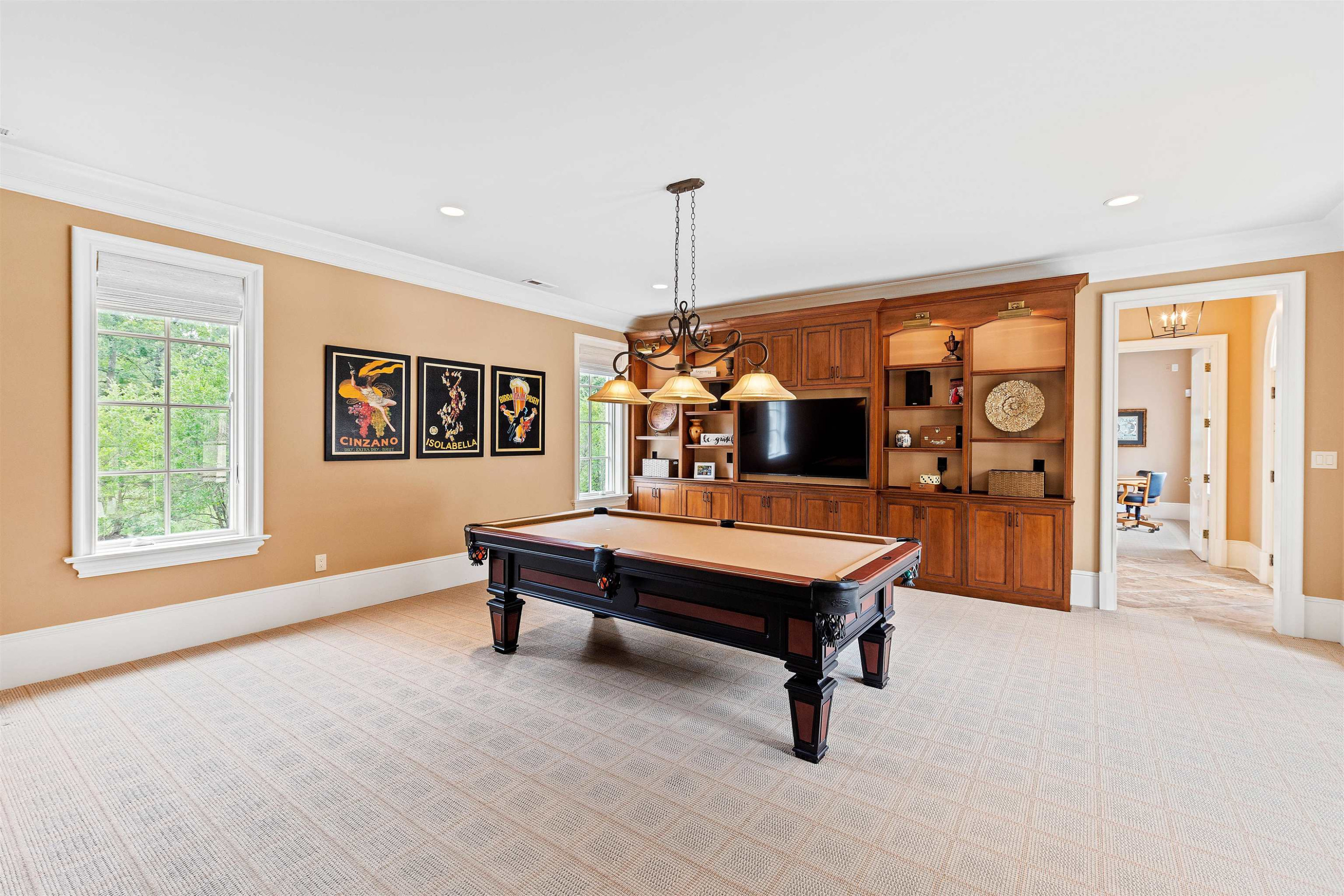 250 Blue Violet Way
