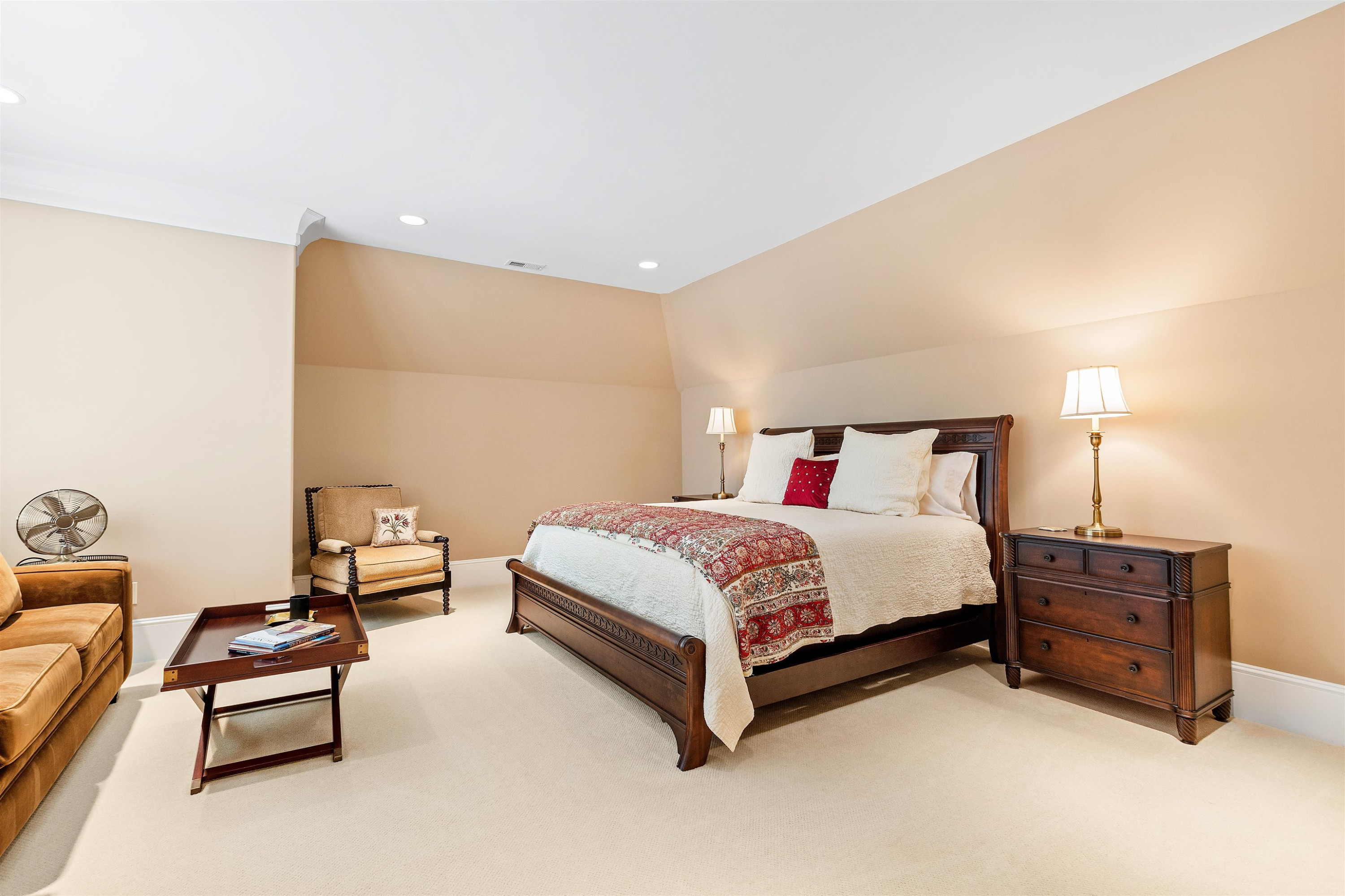250 Blue Violet Way