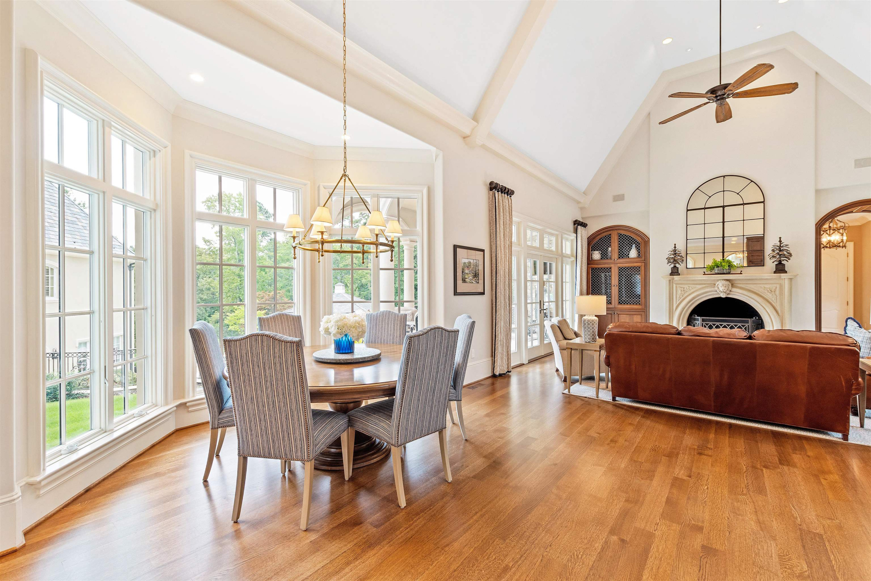250 Blue Violet Way