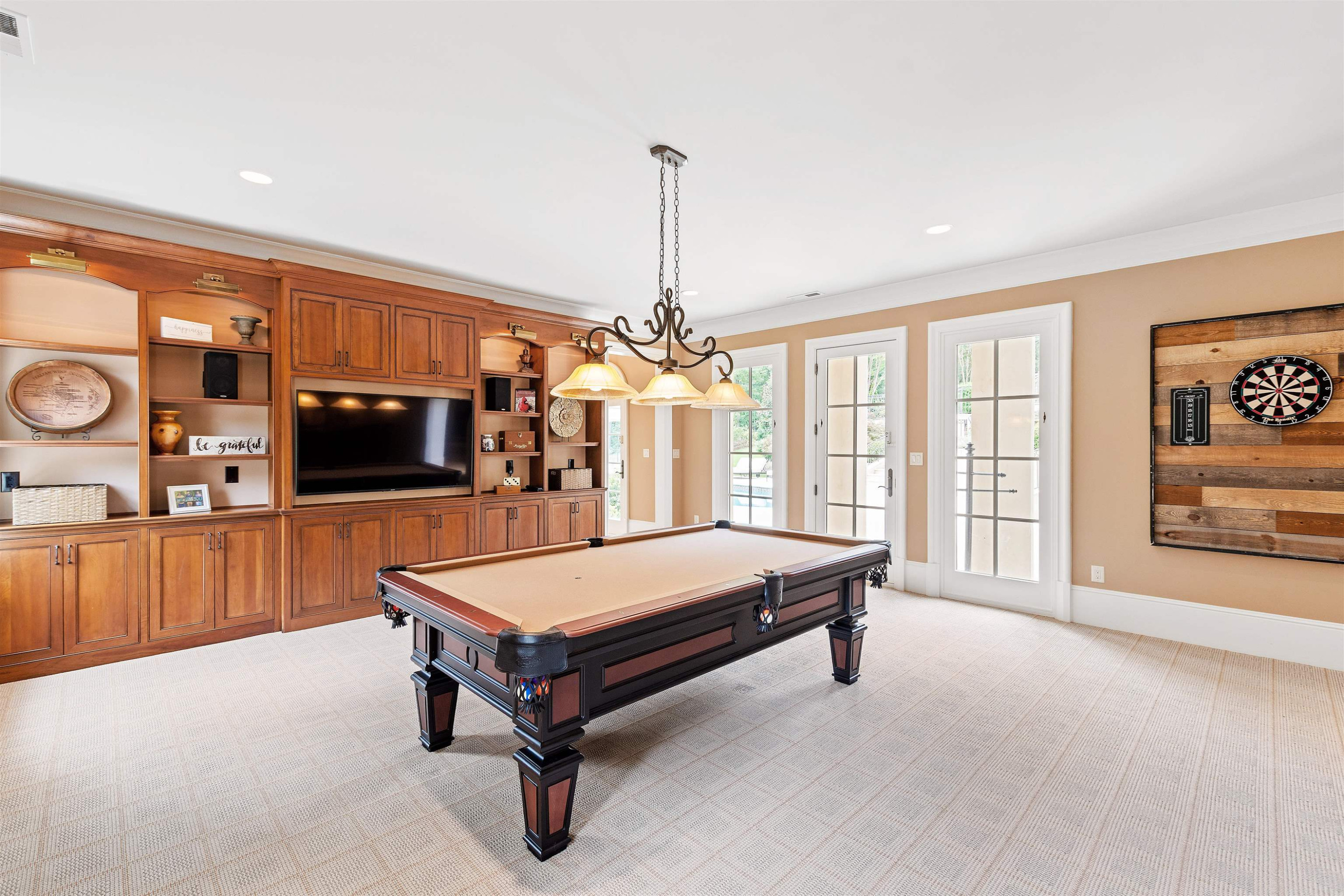 250 Blue Violet Way