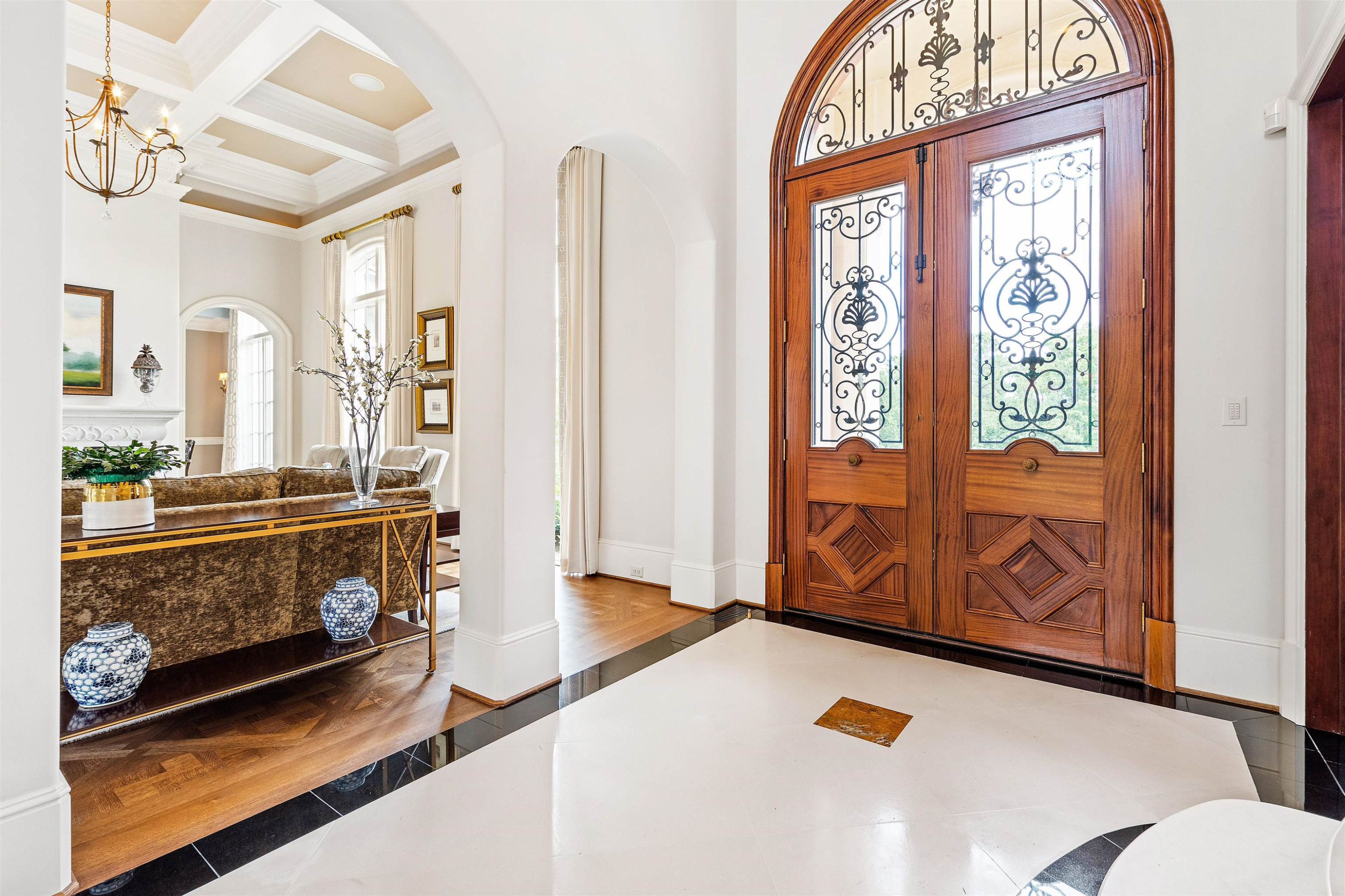 250 Blue Violet Way