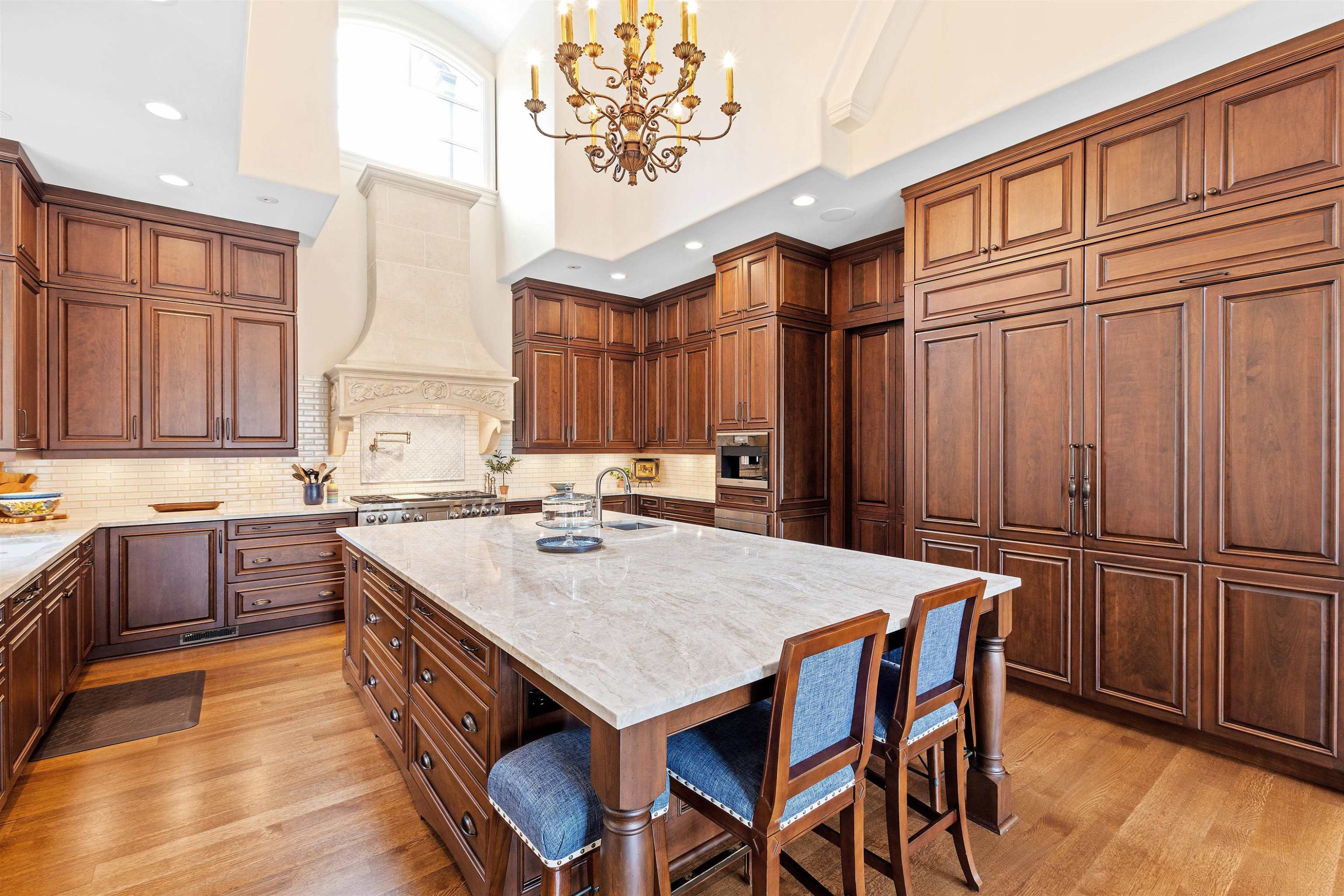 250 Blue Violet Way