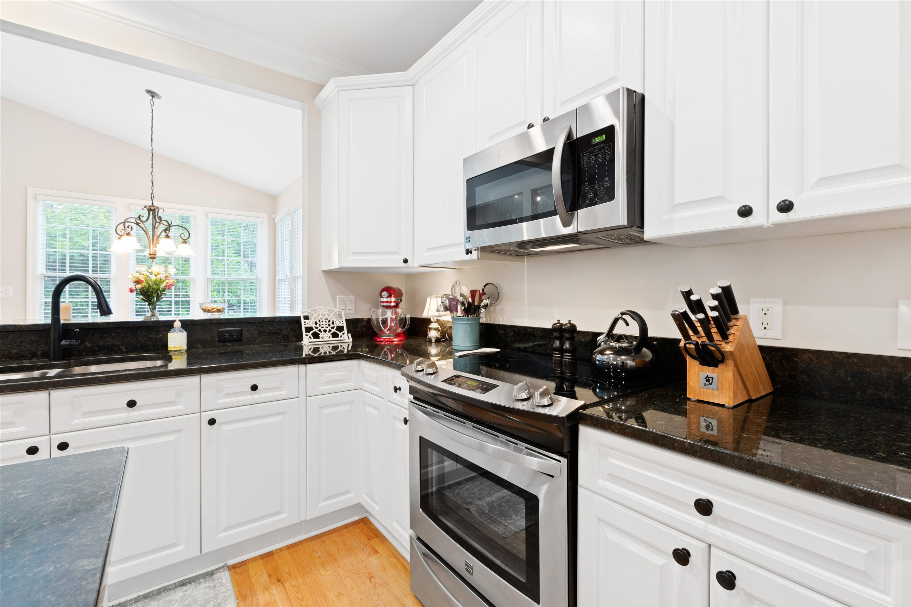 4604 Chandler Grove Court