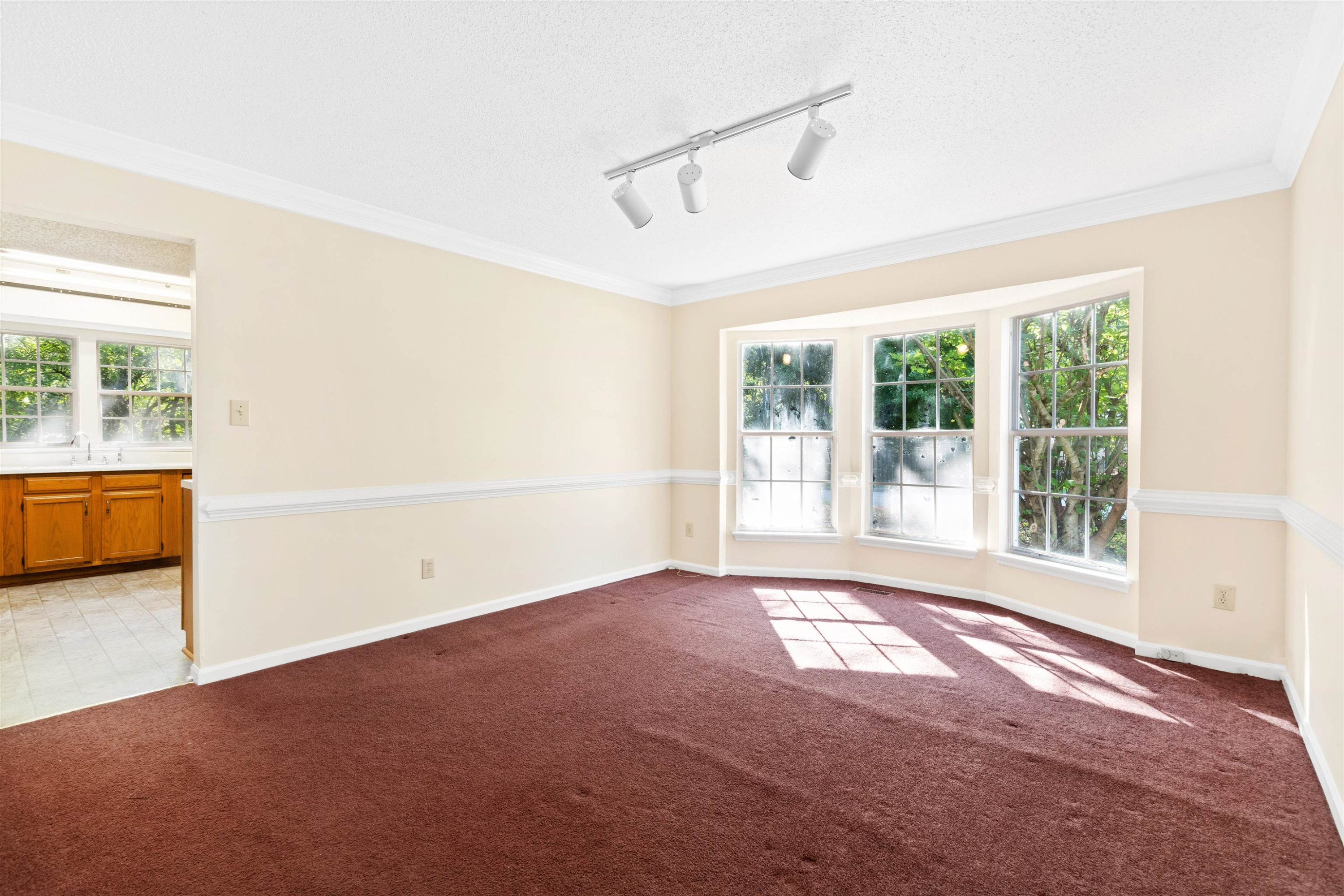 1917 Grove Point Court