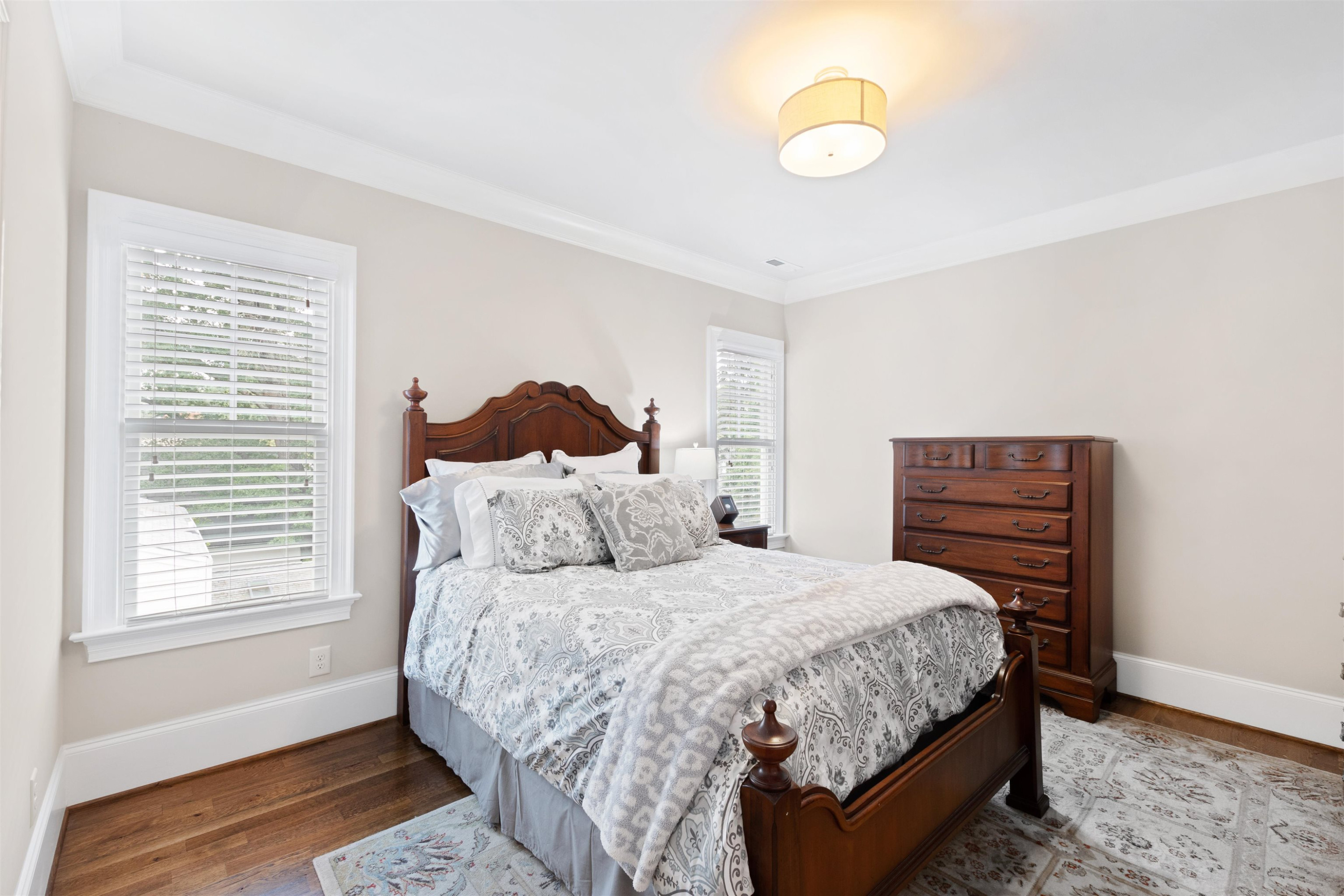 1231 Canterbury Road