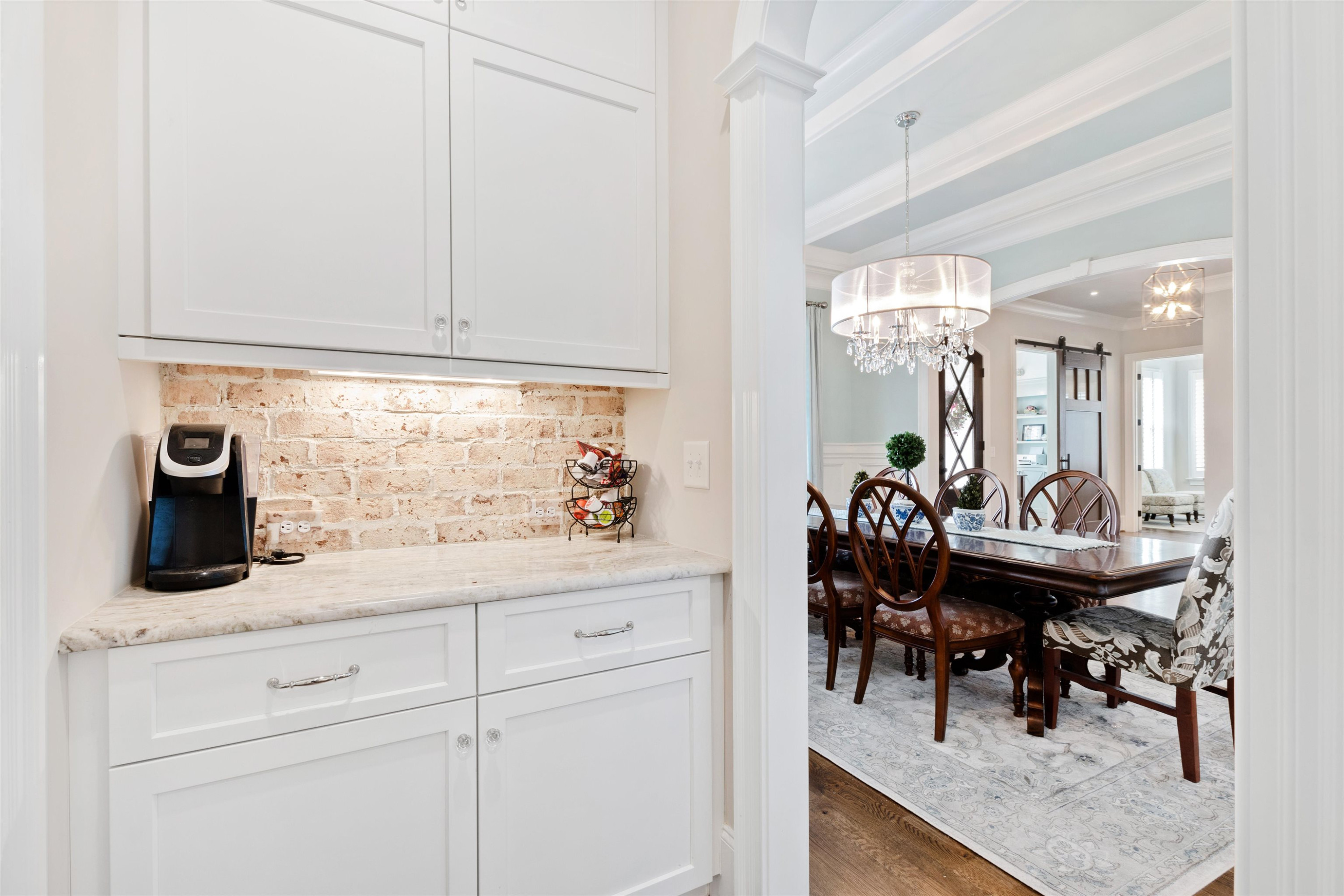1231 Canterbury Road