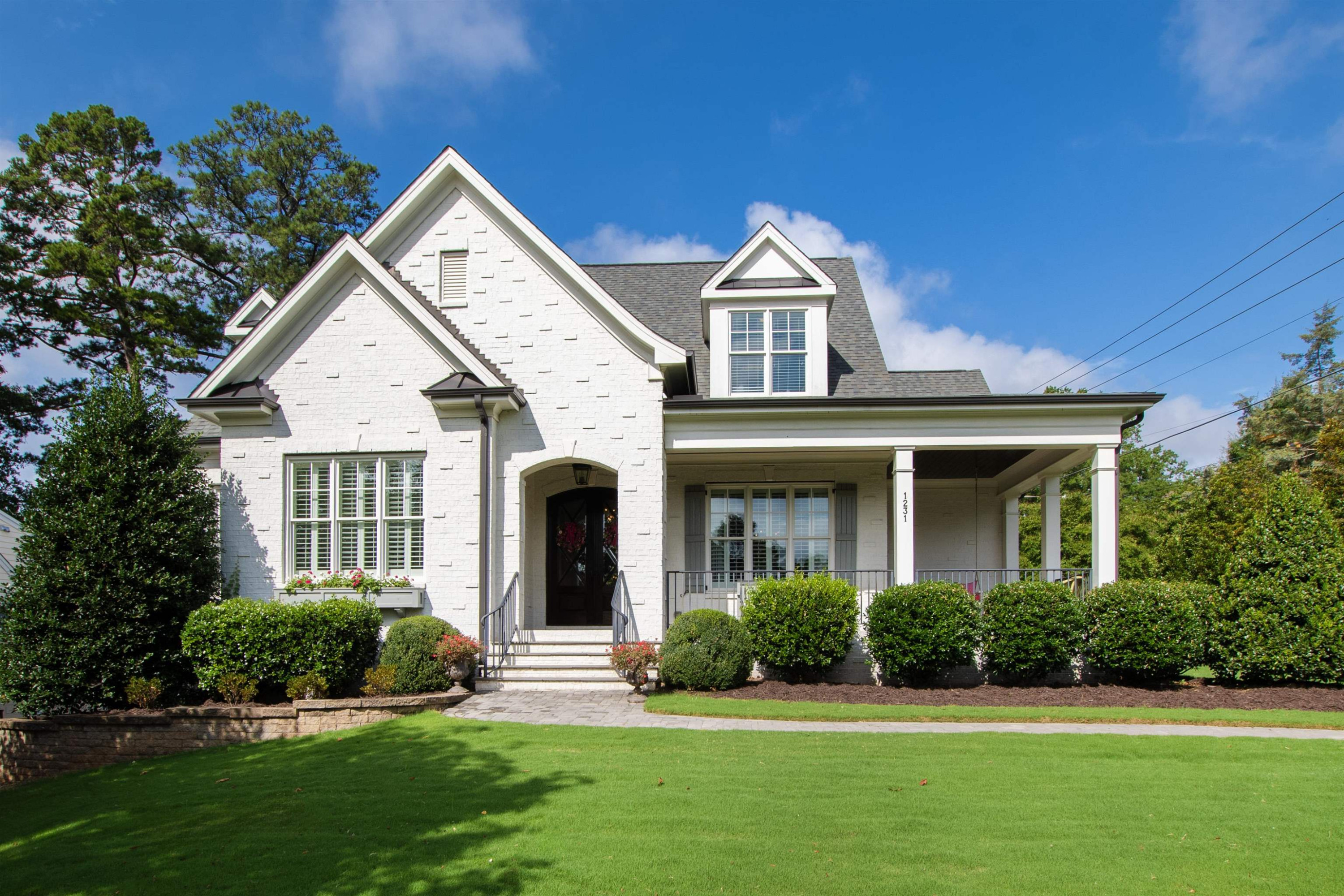 1231 Canterbury Road