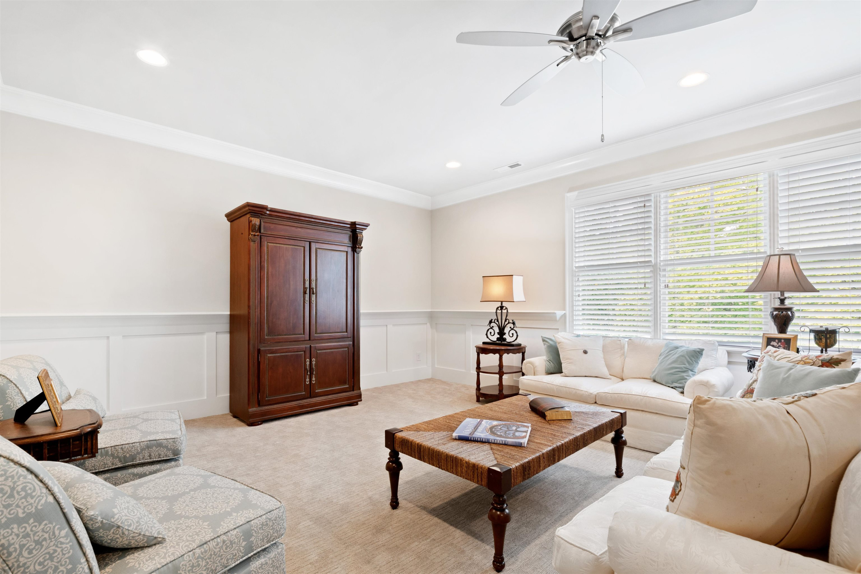1231 Canterbury Road
