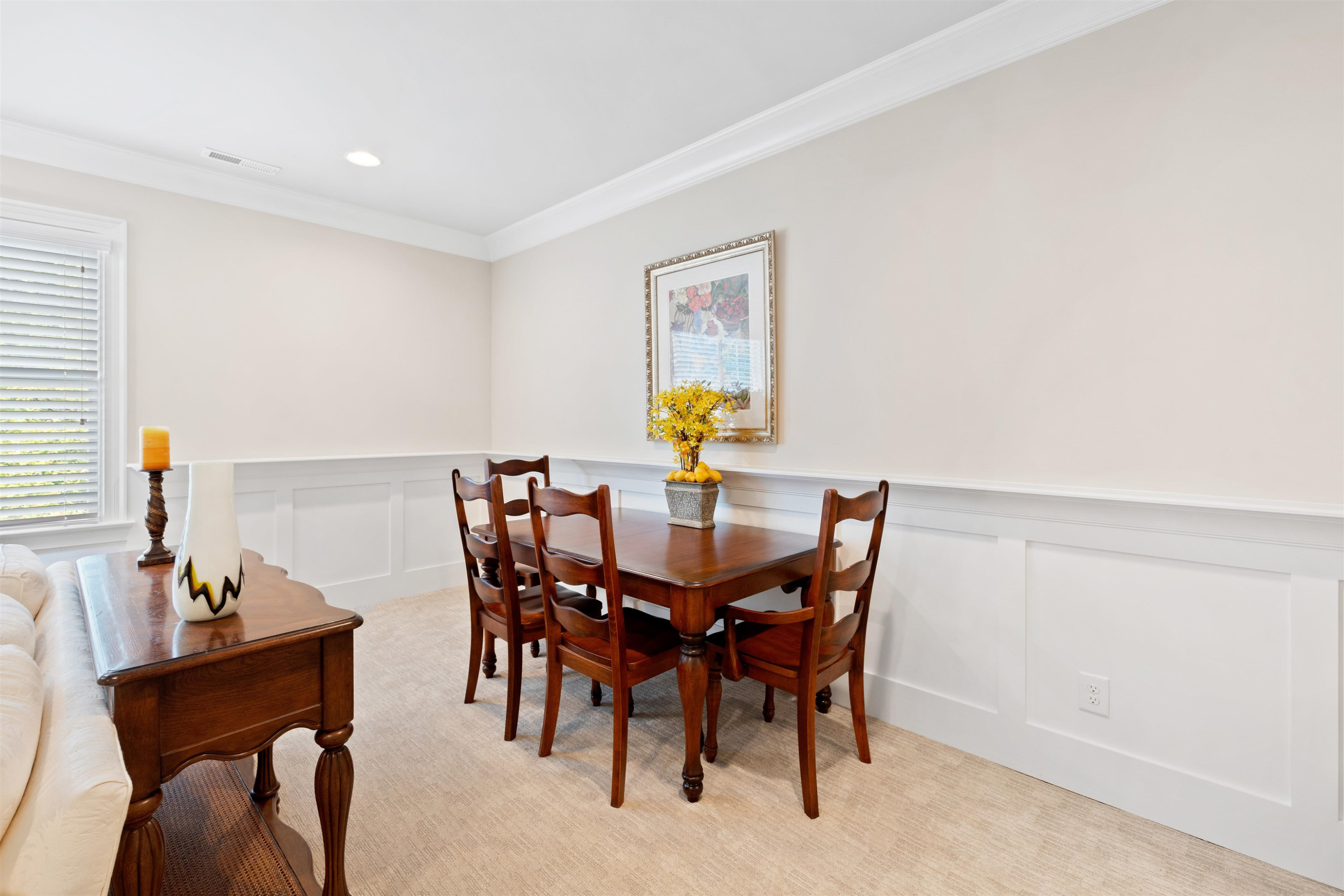 1231 Canterbury Road