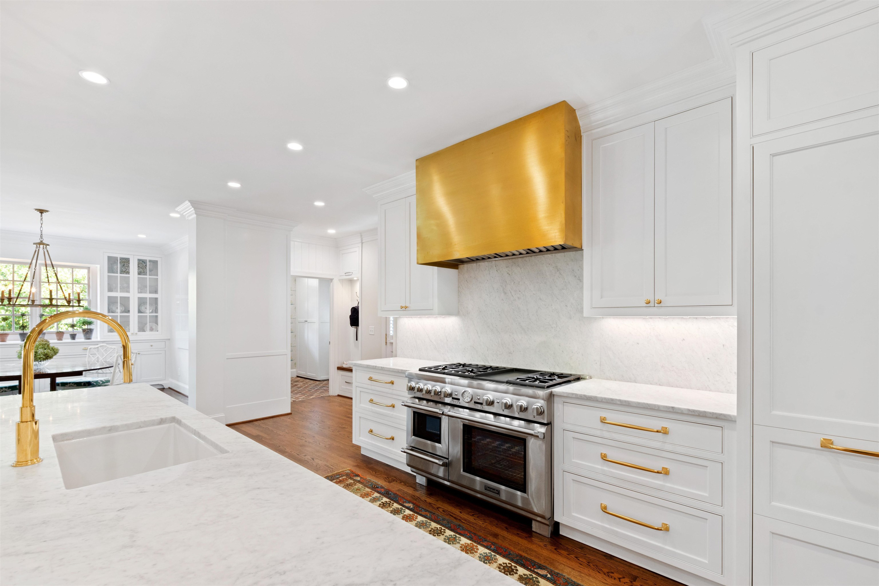 3104 White Oak Road