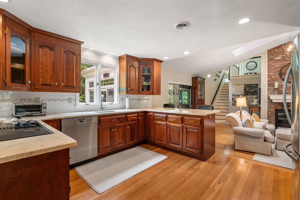 40 Bubbling Brook Road