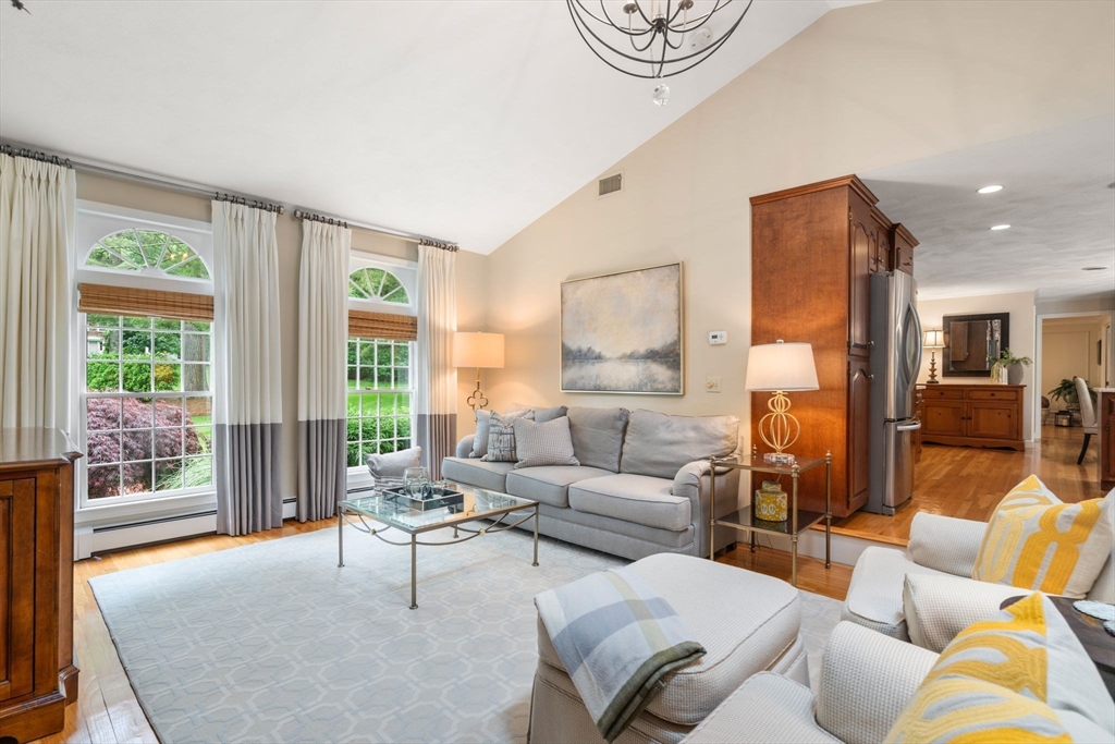 40 Bubbling Brook Road
