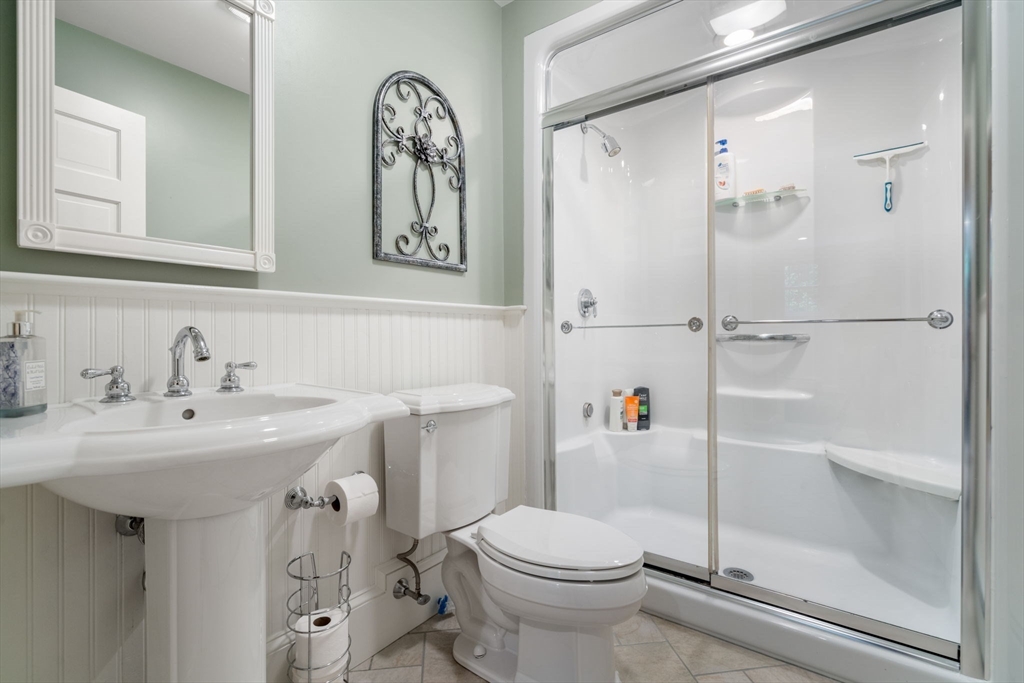40 Bubbling Brook Road