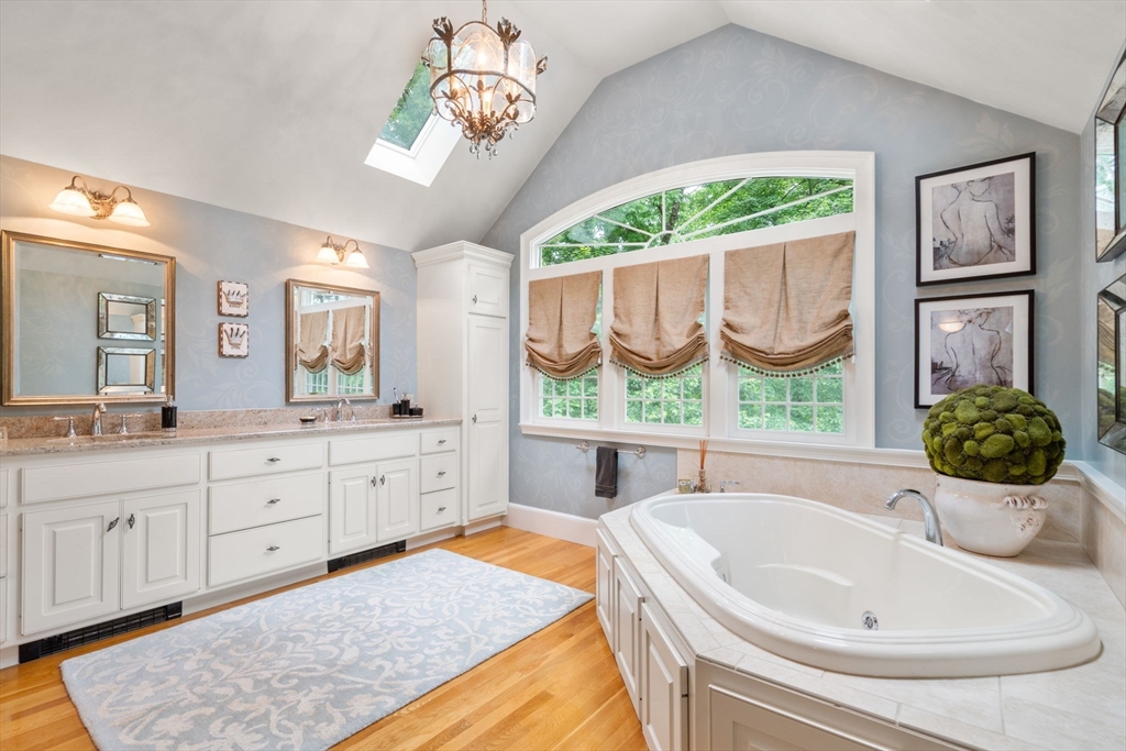 40 Bubbling Brook Road