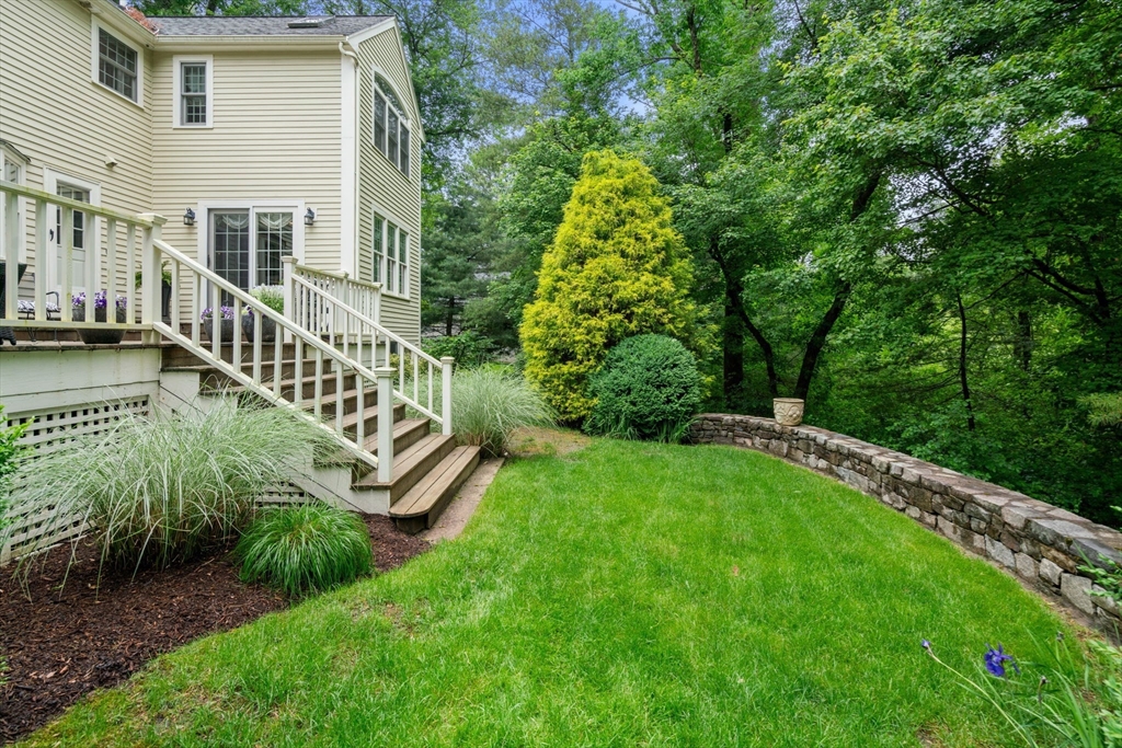 40 Bubbling Brook Road