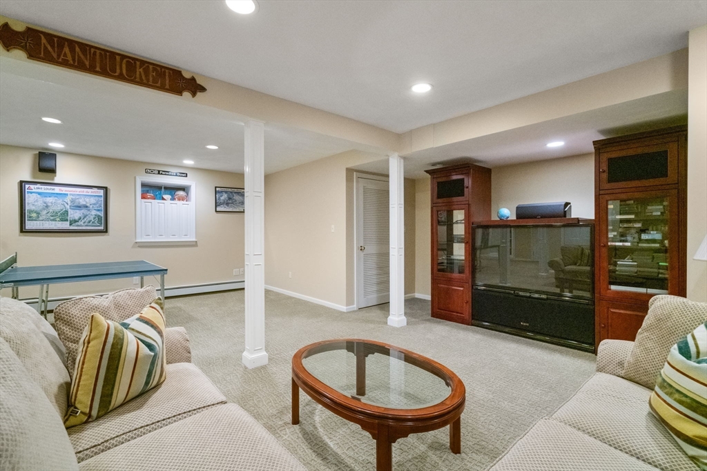 40 Bubbling Brook Road