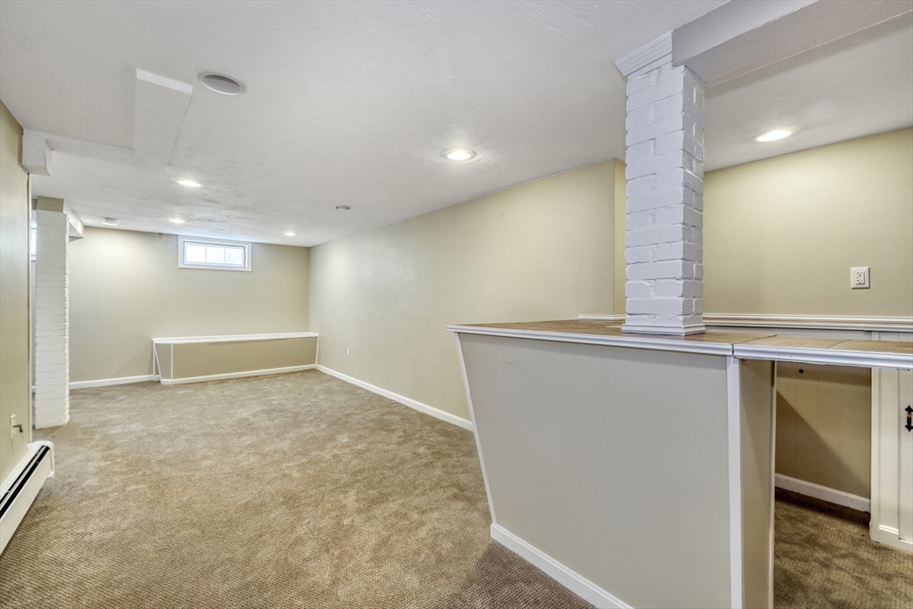 166 Lakeshore Drive