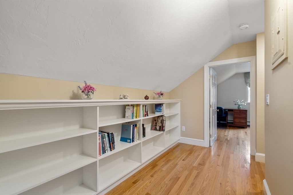 1323 High Street-Culdesac