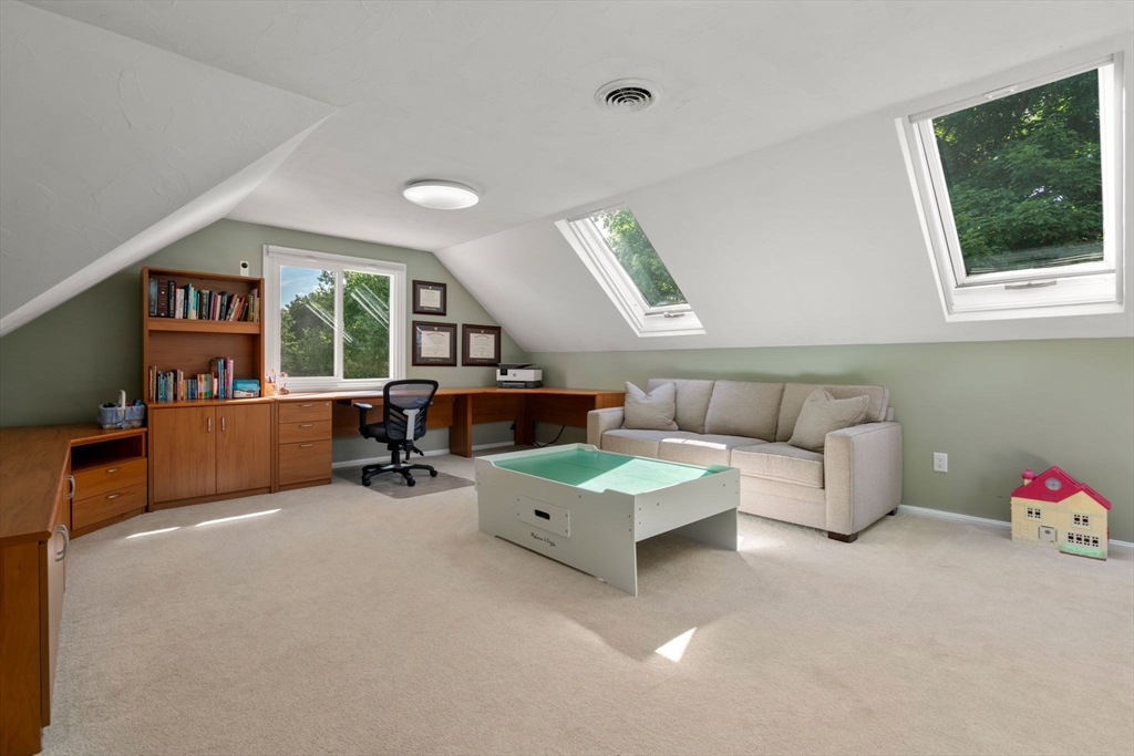 35 Wycliffe Road