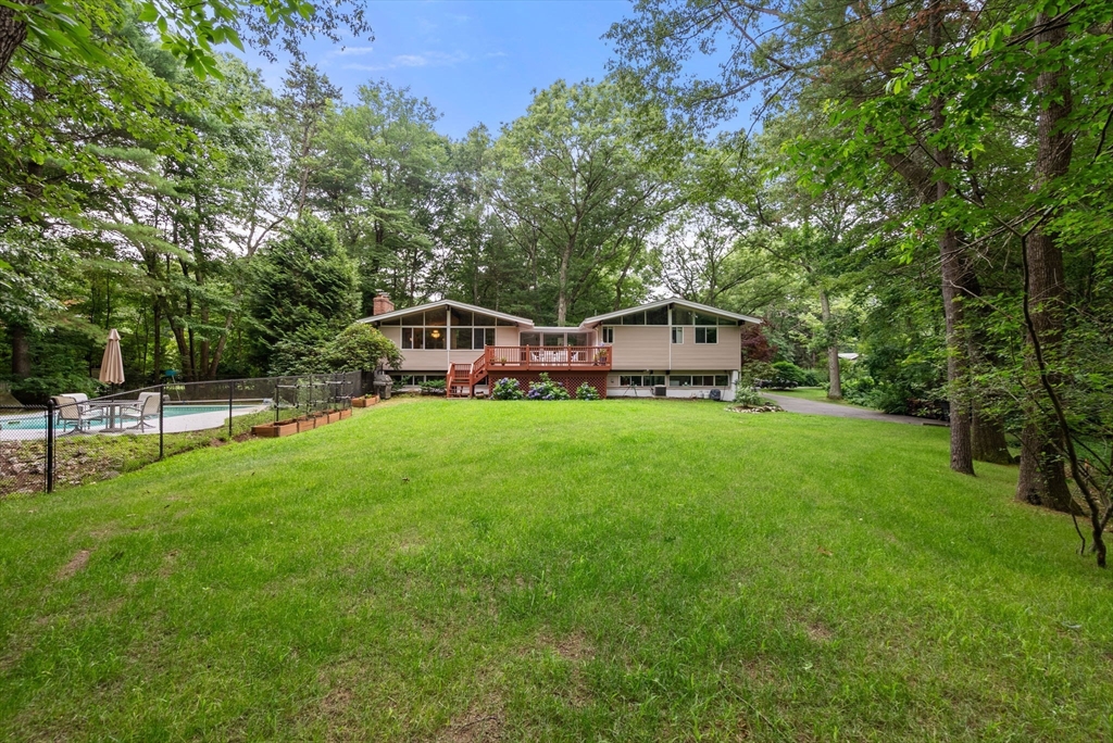 9 Indian Ridge Road