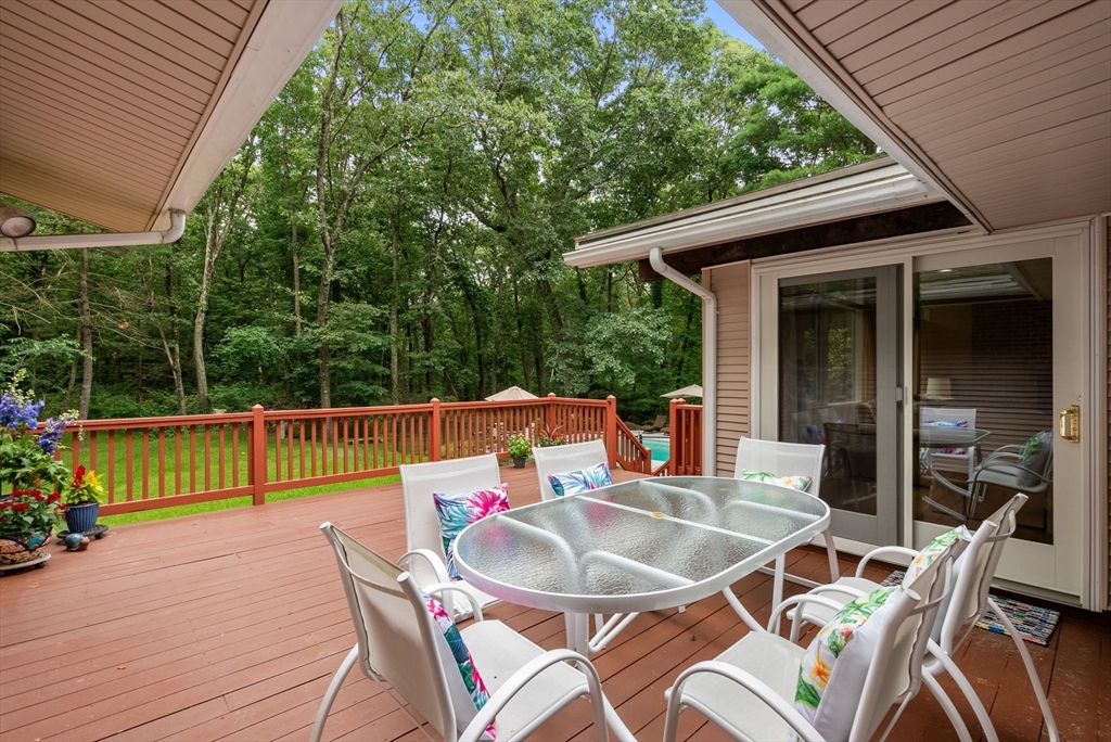 9 Indian Ridge Road