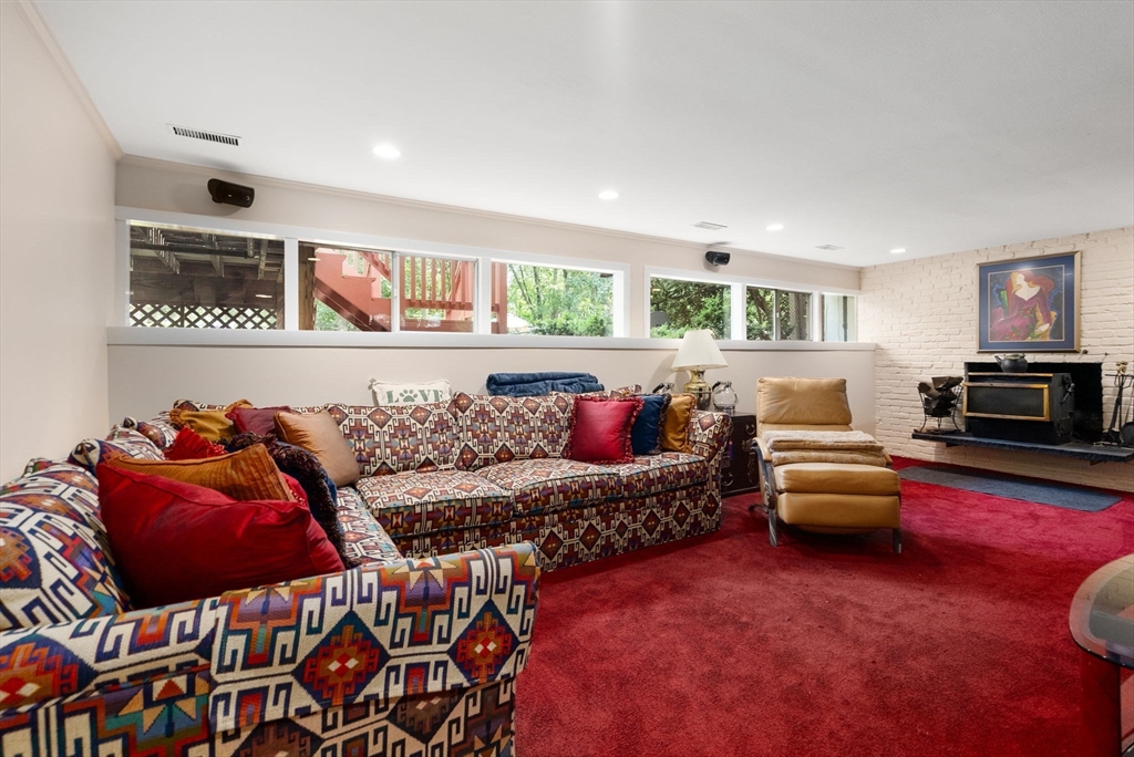 9 Indian Ridge Road