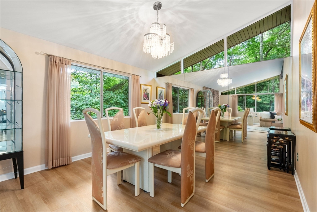 9 Indian Ridge Road