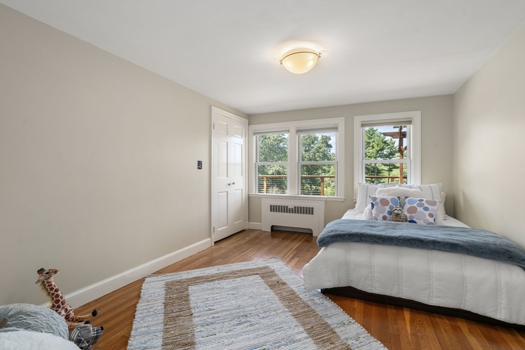 259/259R South Street