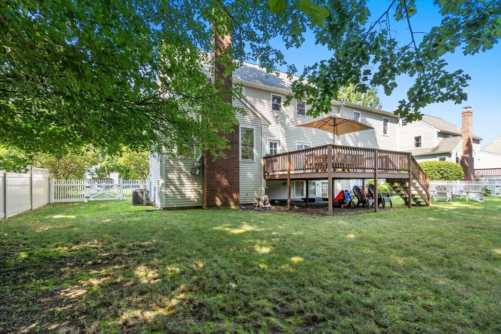 33 Whitney Avenue